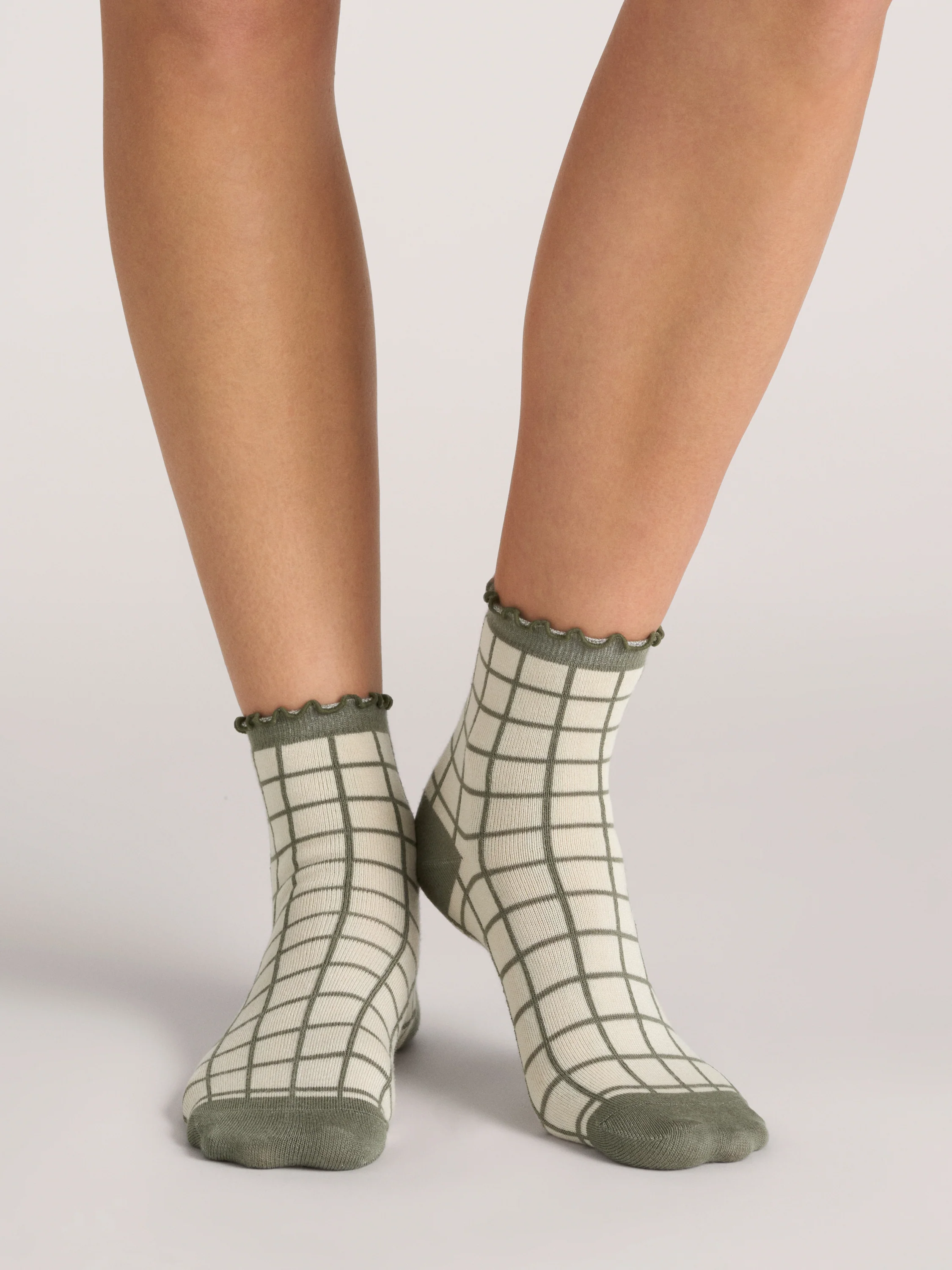 RUFFLE ANKLET | DARK GREEN - Image 2