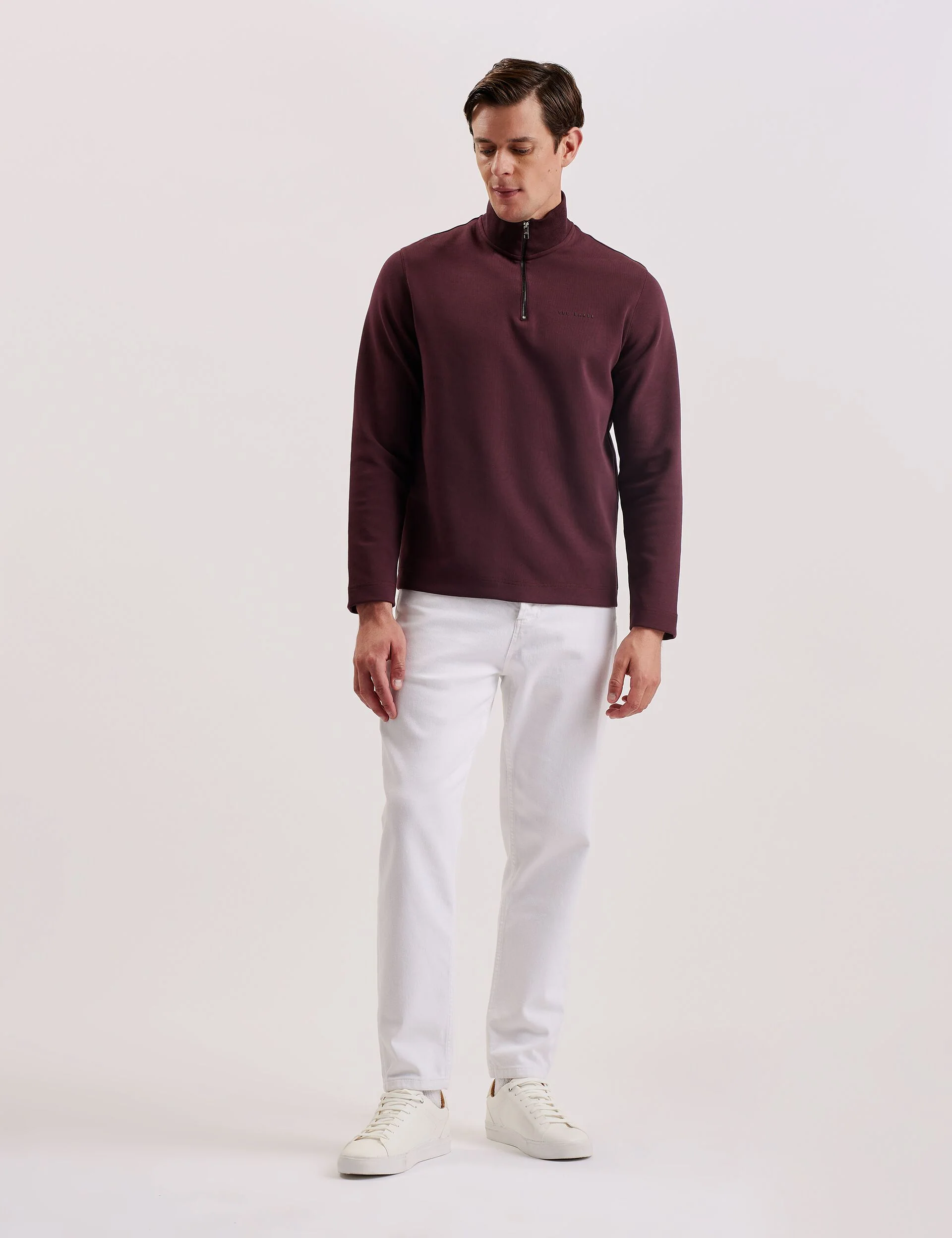 ACTOS | MAROON