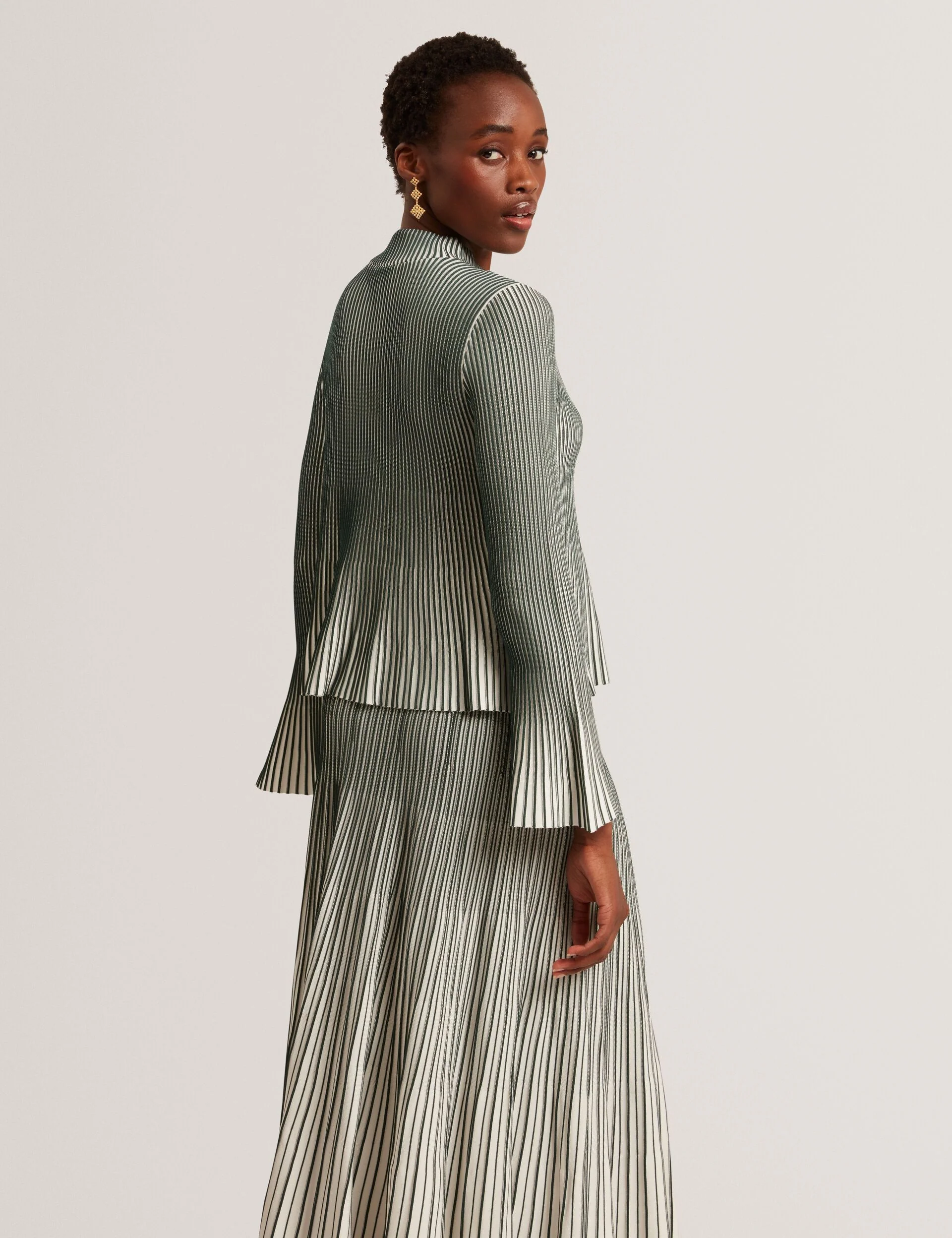 AERIS | DARK GREEN - Image 5