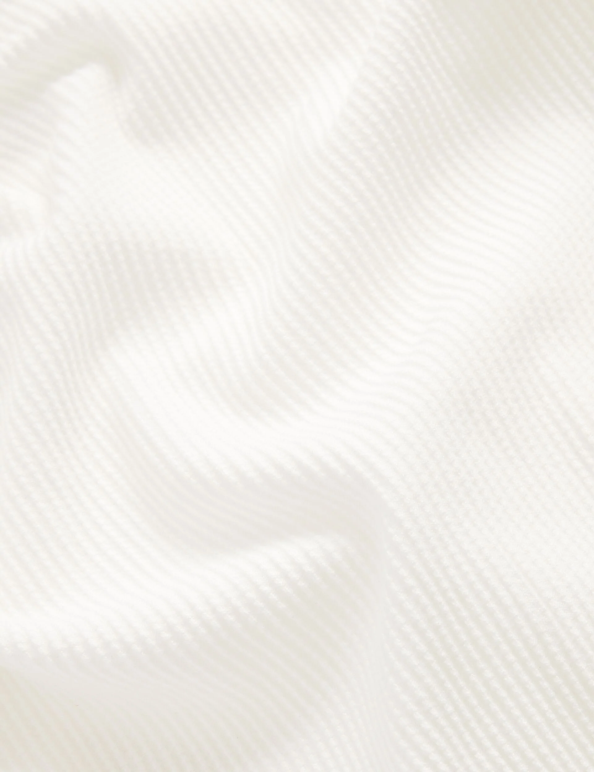 AINDREA | WHITE - Image 4