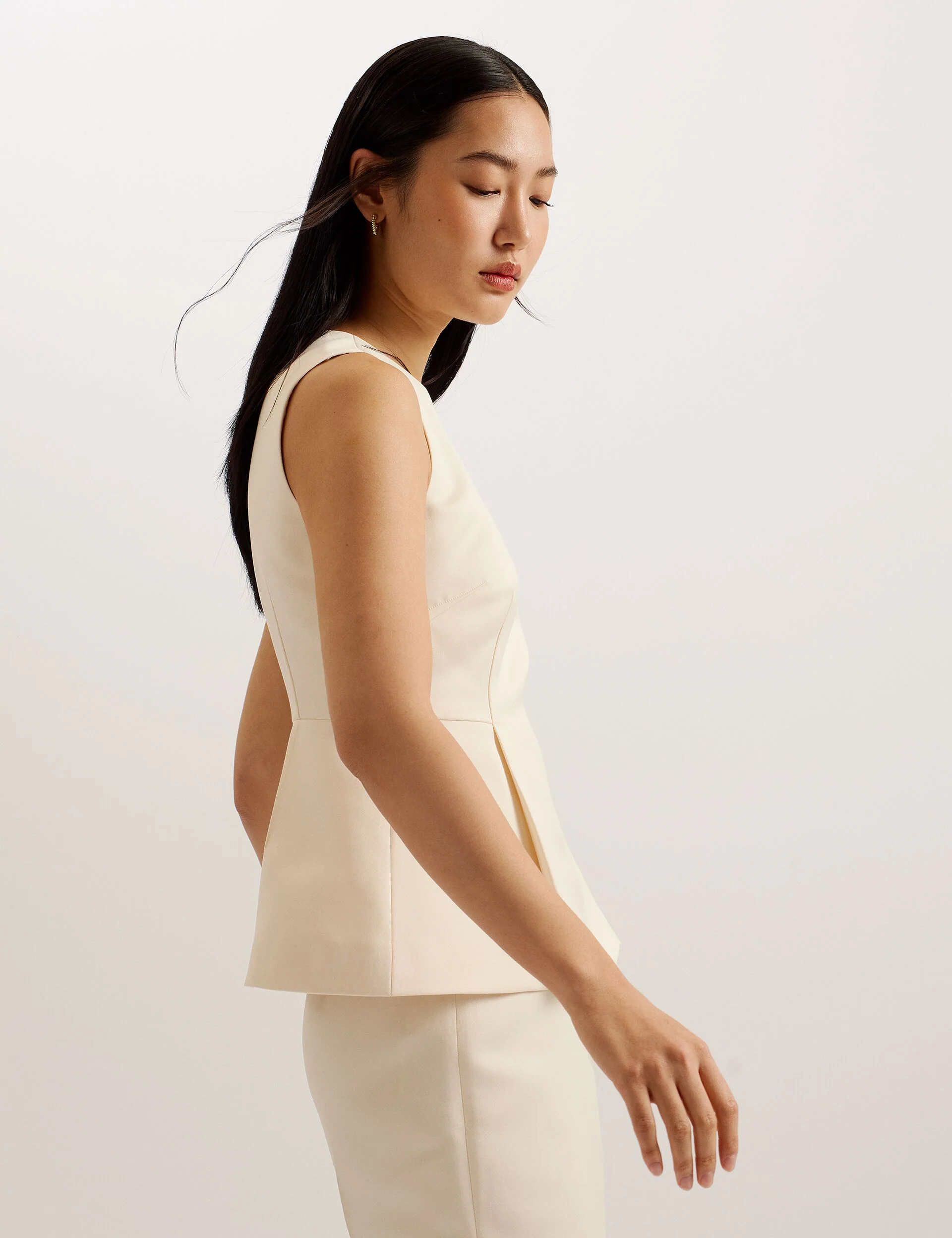 AKENI | NUDE - Image 4