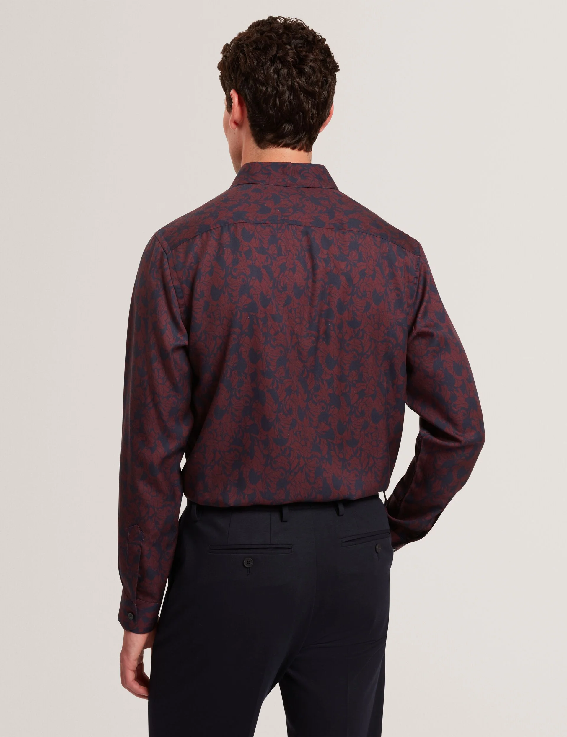 AKSELLE | MAROON - Image 5