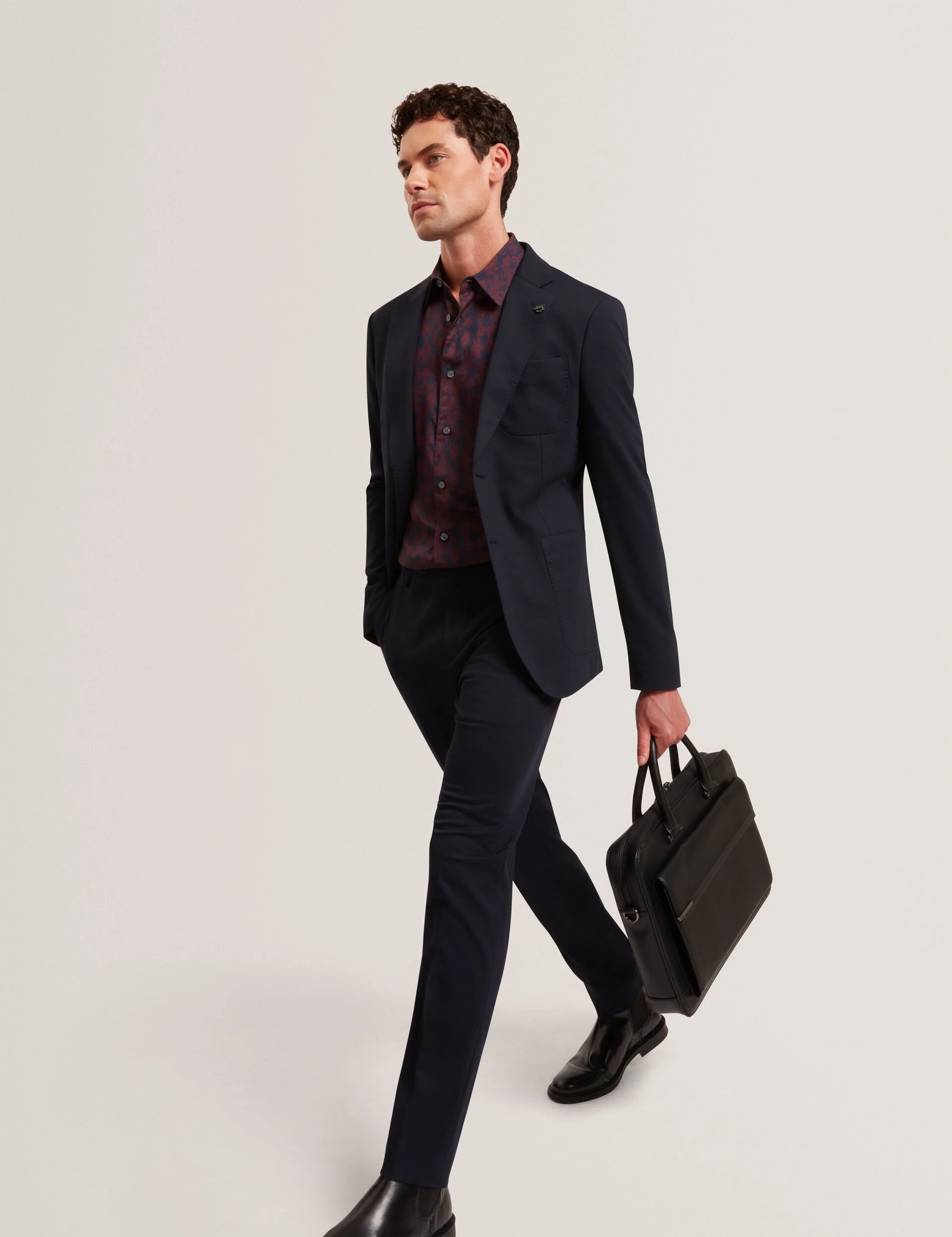 AKSELLE | MAROON - Image 6