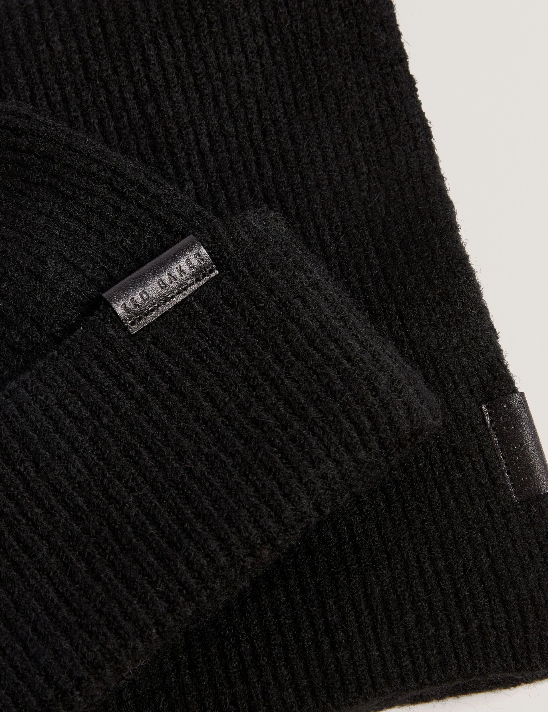 ALLIIYS | BLACK - Image 2