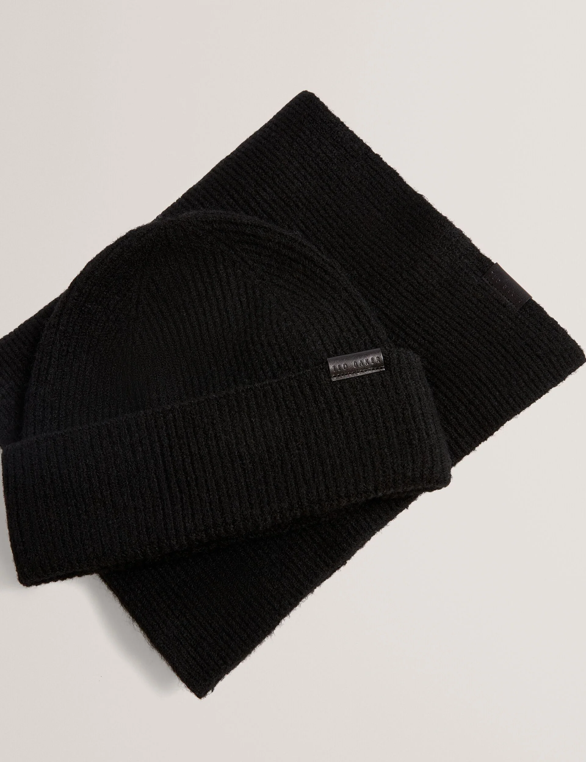 ALLIIYS | BLACK - Image 3