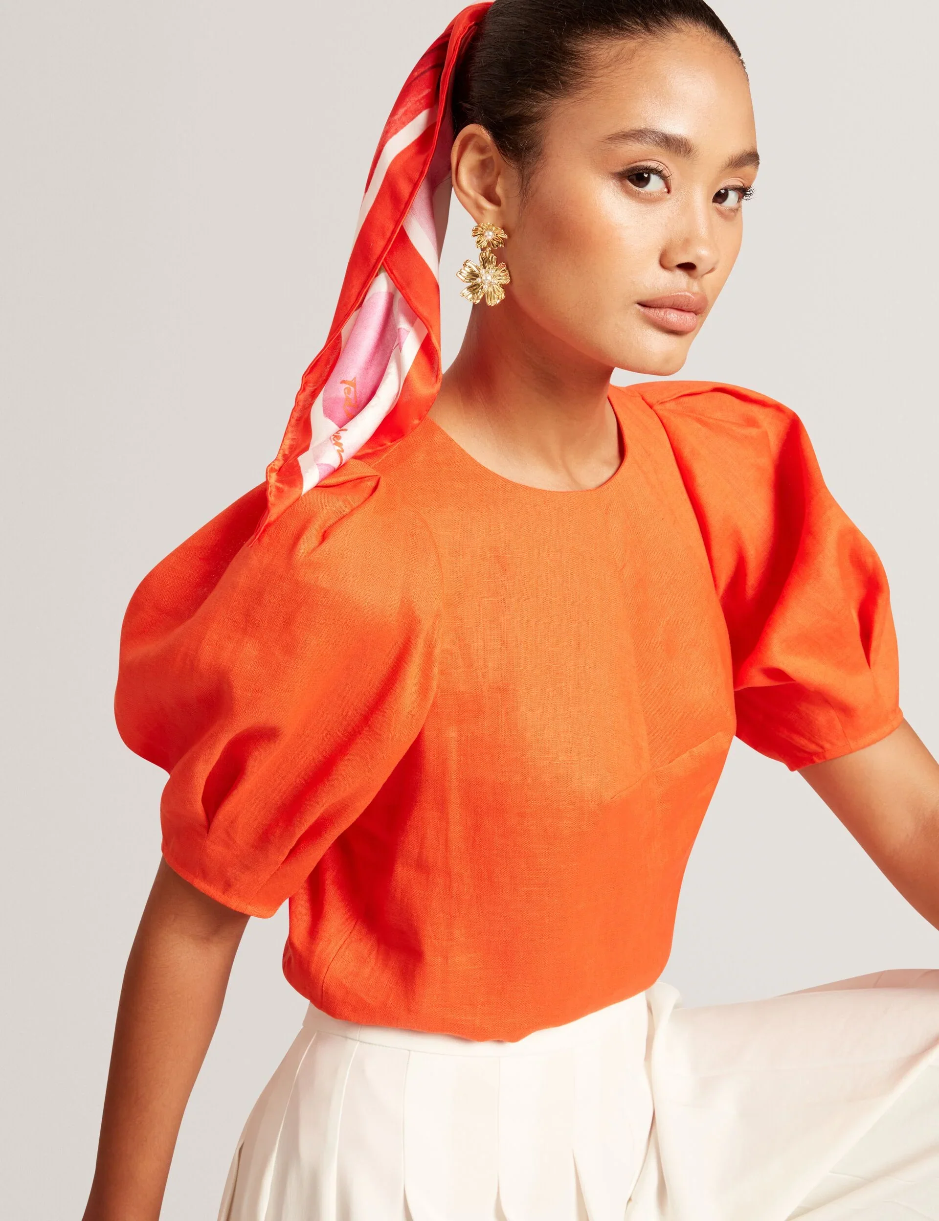 AMADIA | RED - Image 2