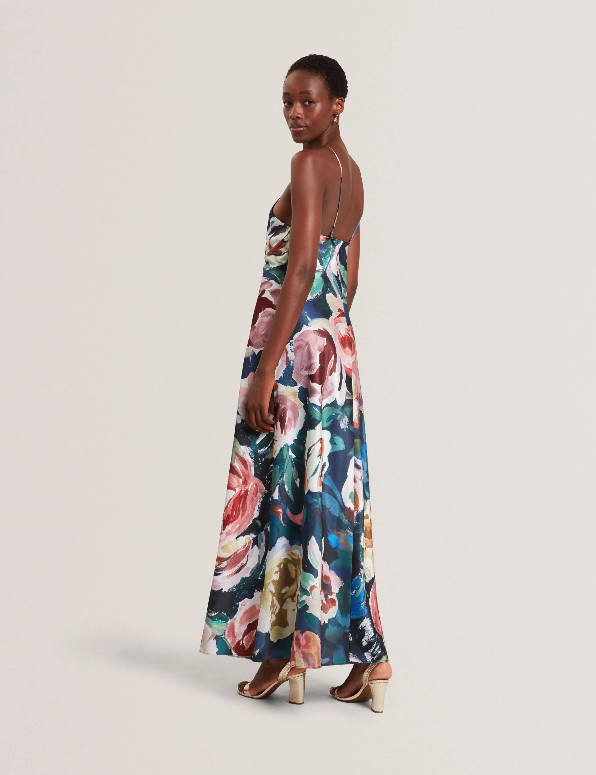 AMARRI | DARK GREY - Image 5
