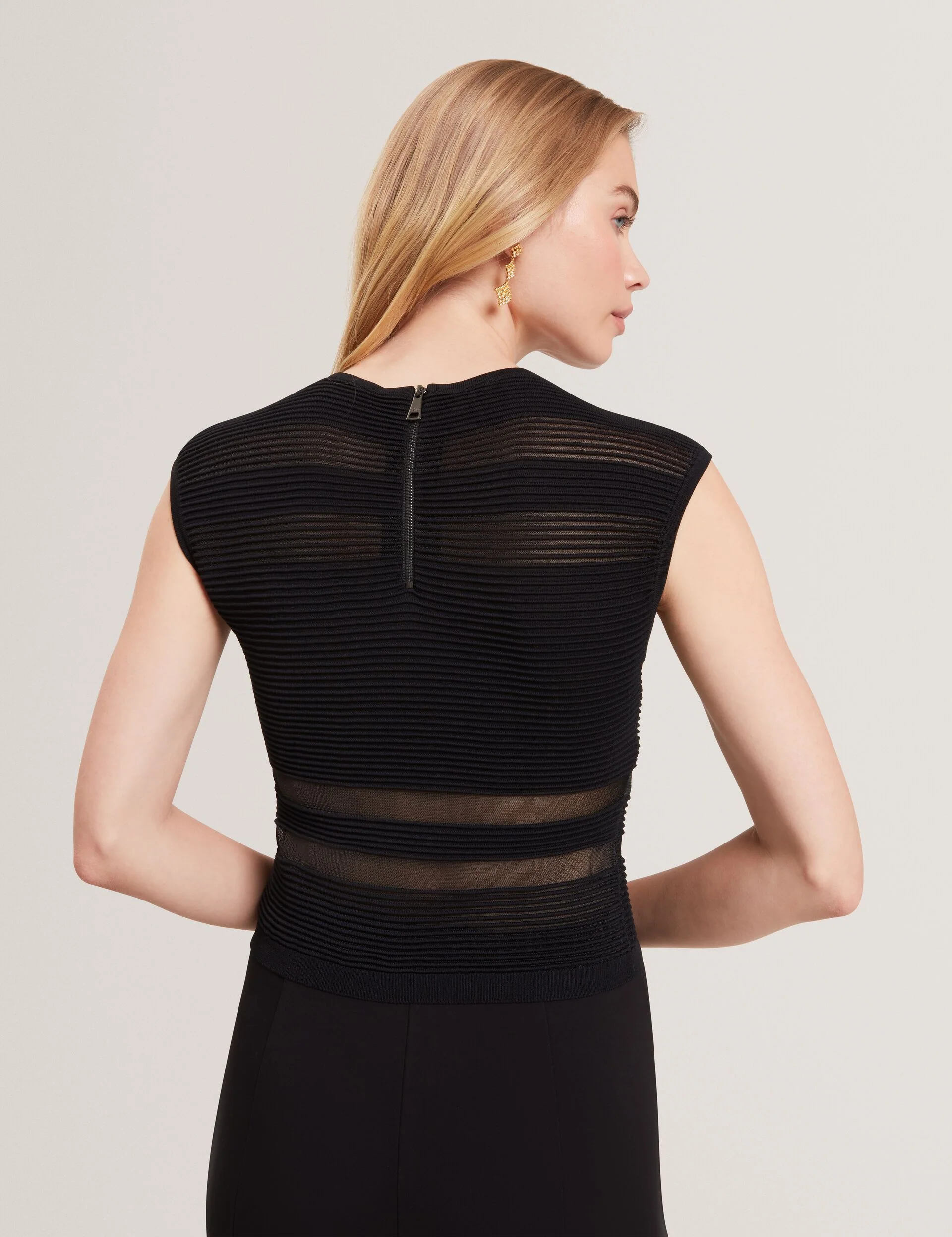 AMBERIA | BLACK - Image 5