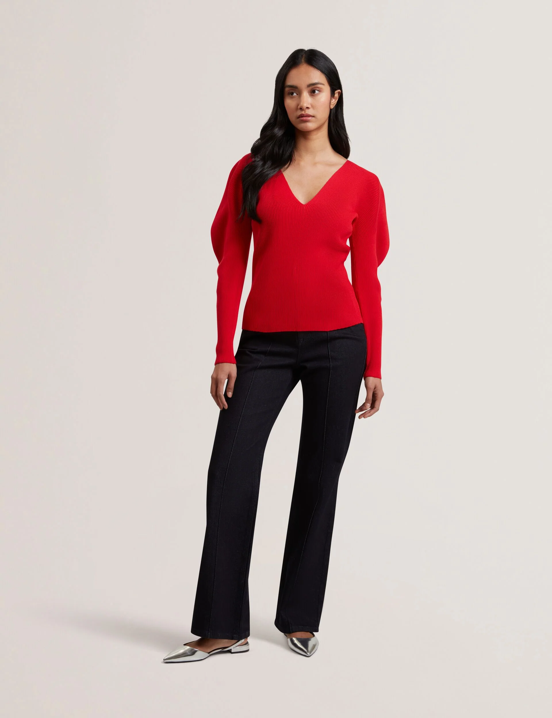 AMELYAA | BRIGHT RED - Image 2