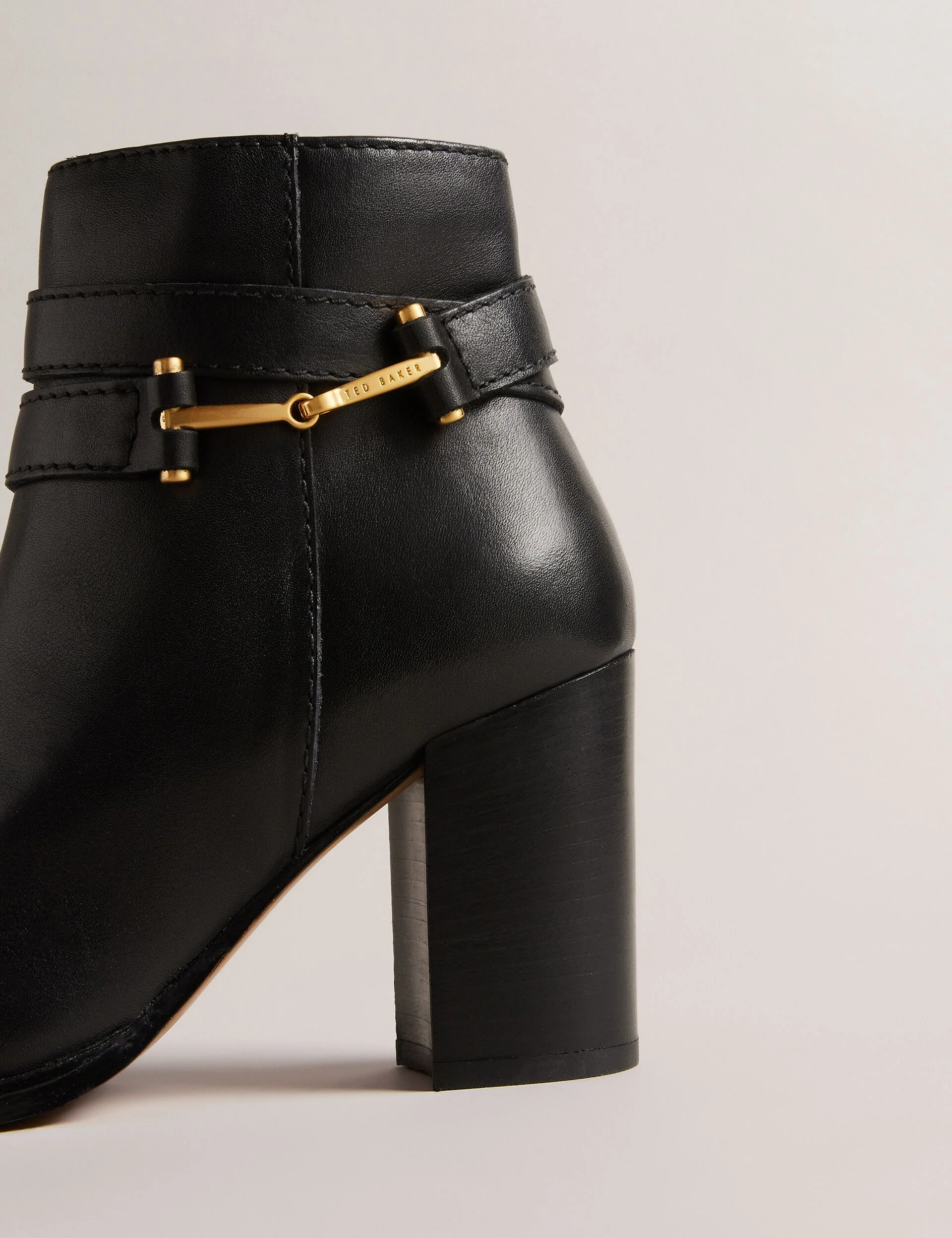 ANISEA | BLACK - Image 2
