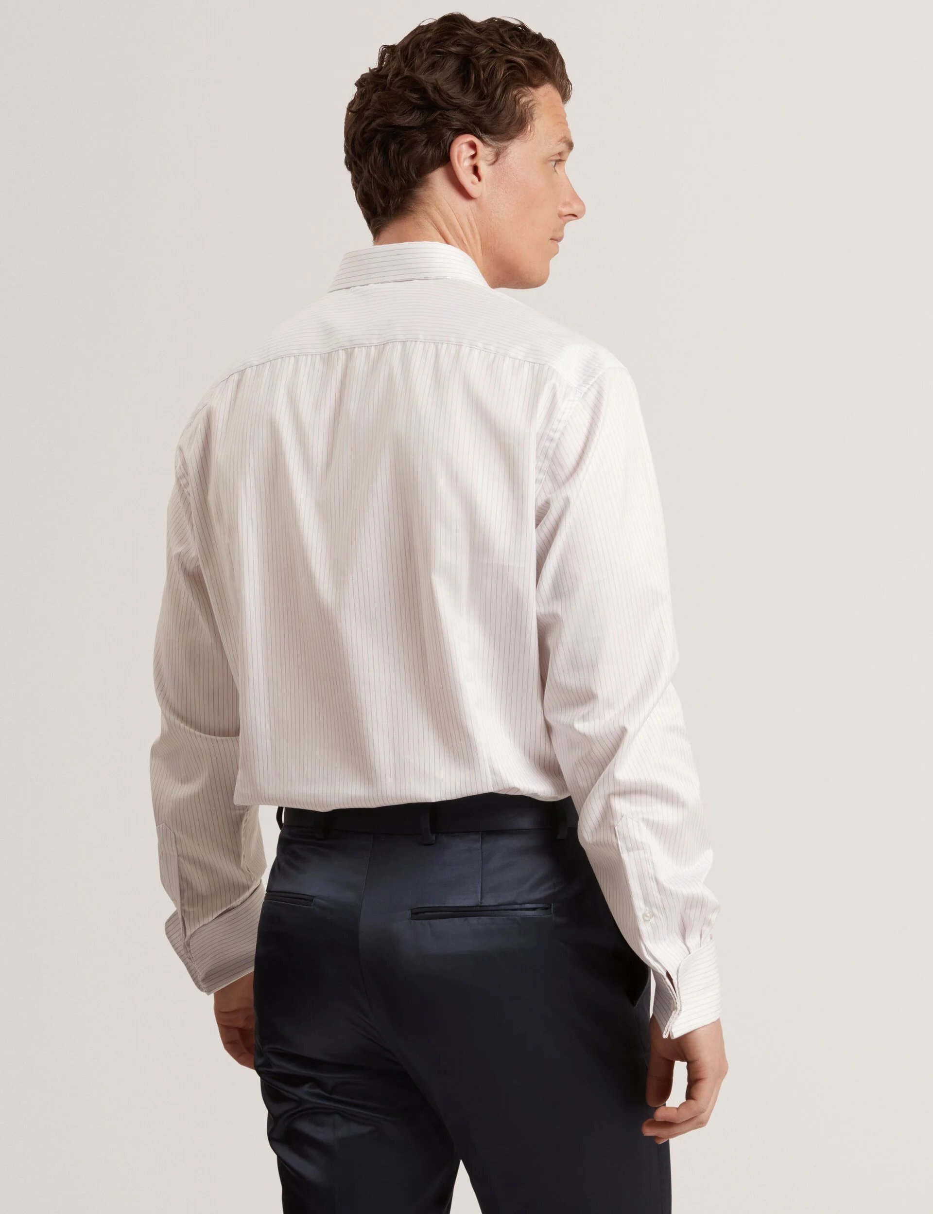 ARBERY | WHITE - Image 5