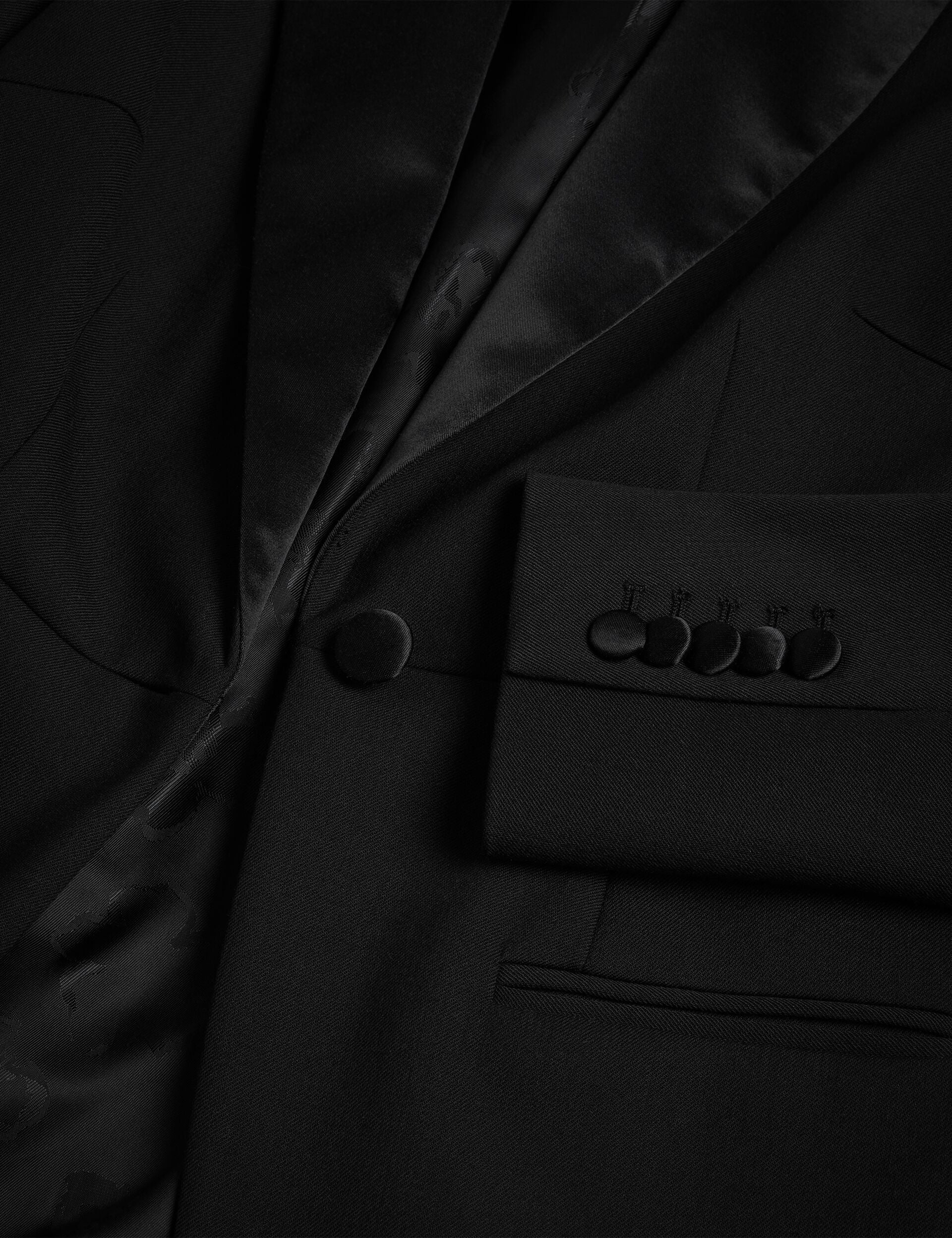 ARIAAL | BLACK - Image 7