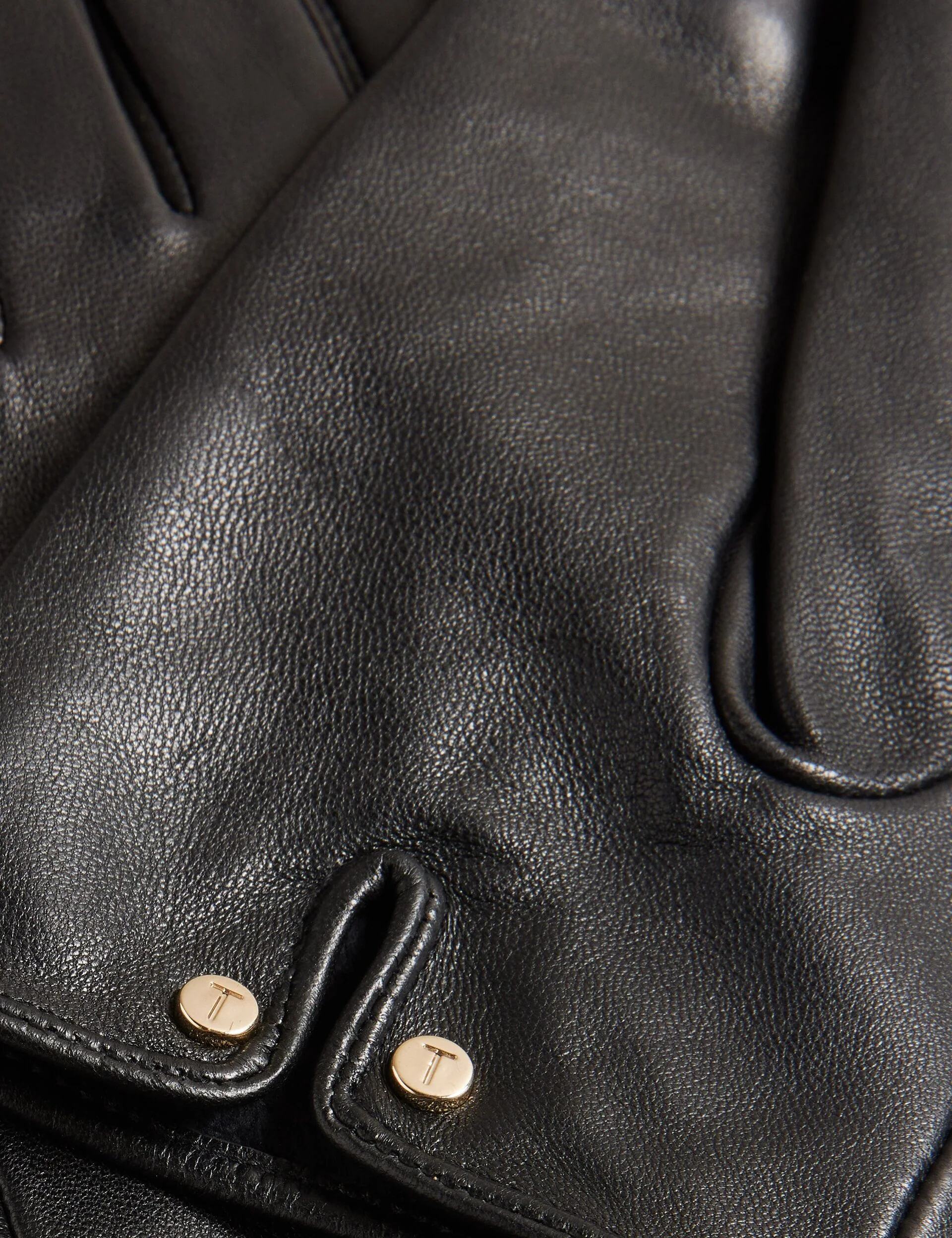 ARLEOS | JET BLACK - Image 4