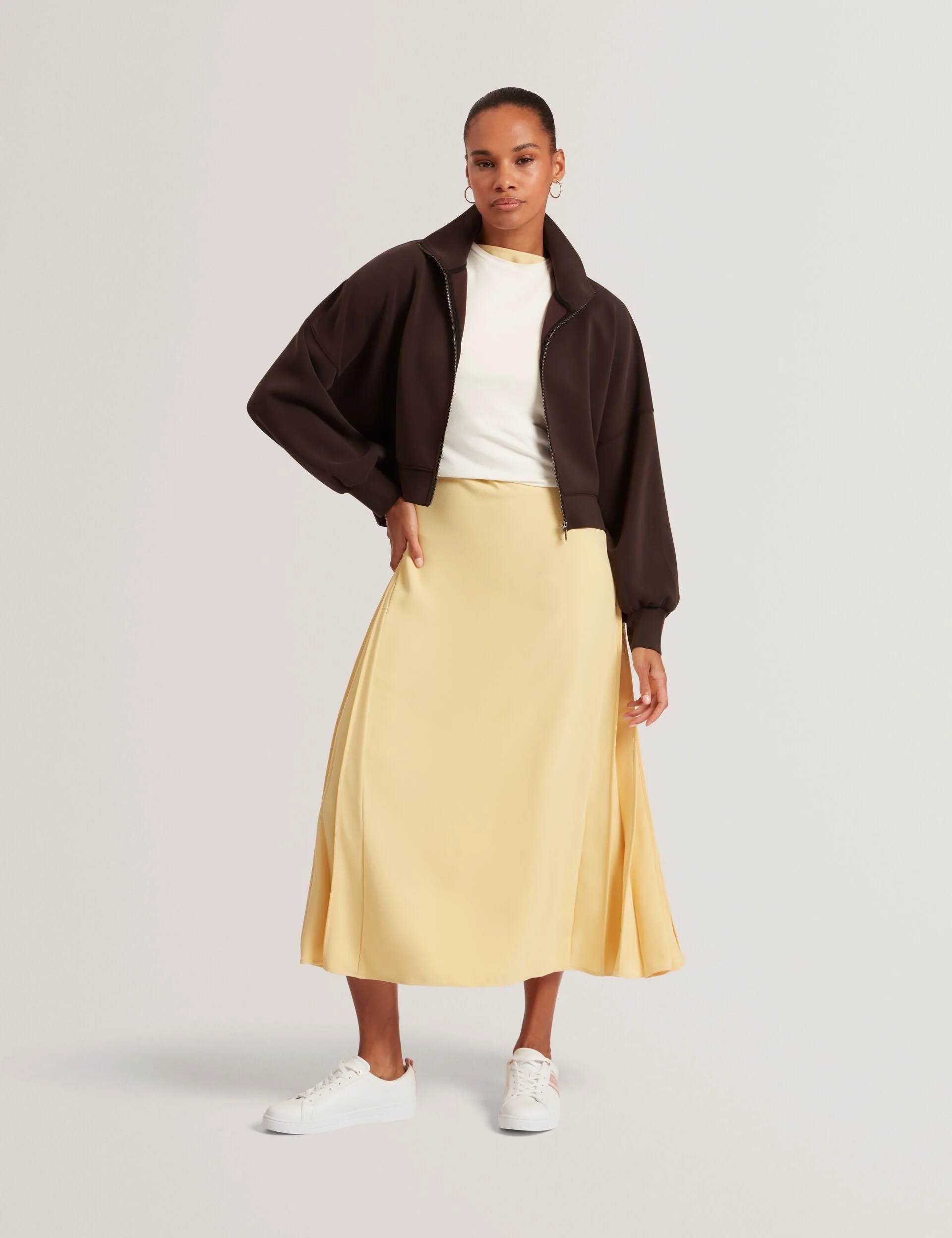ARORHA | DARK BROWN - Image 2