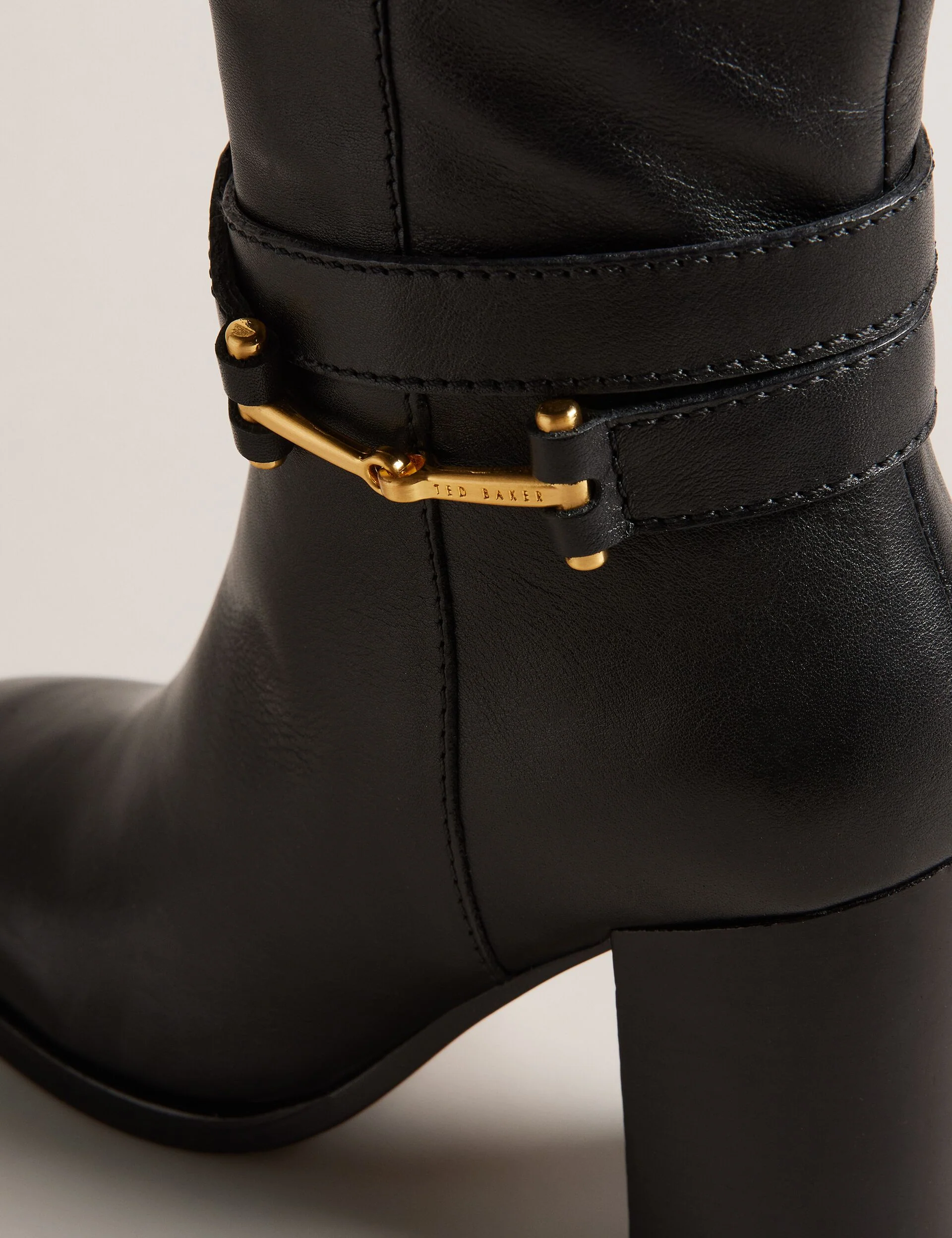ARYNA | BLACK - Image 4