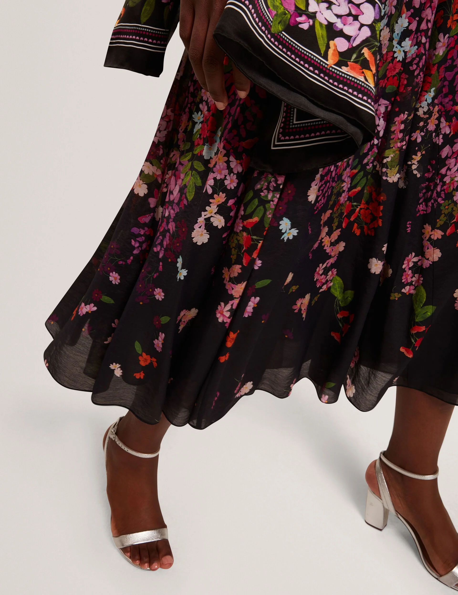 AZHA | BLACK - Image 4
