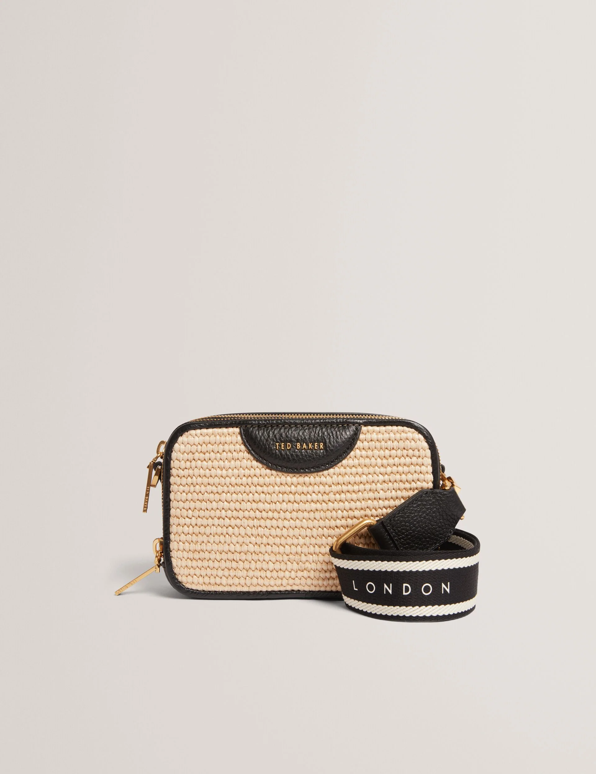 BARIA | BLACK