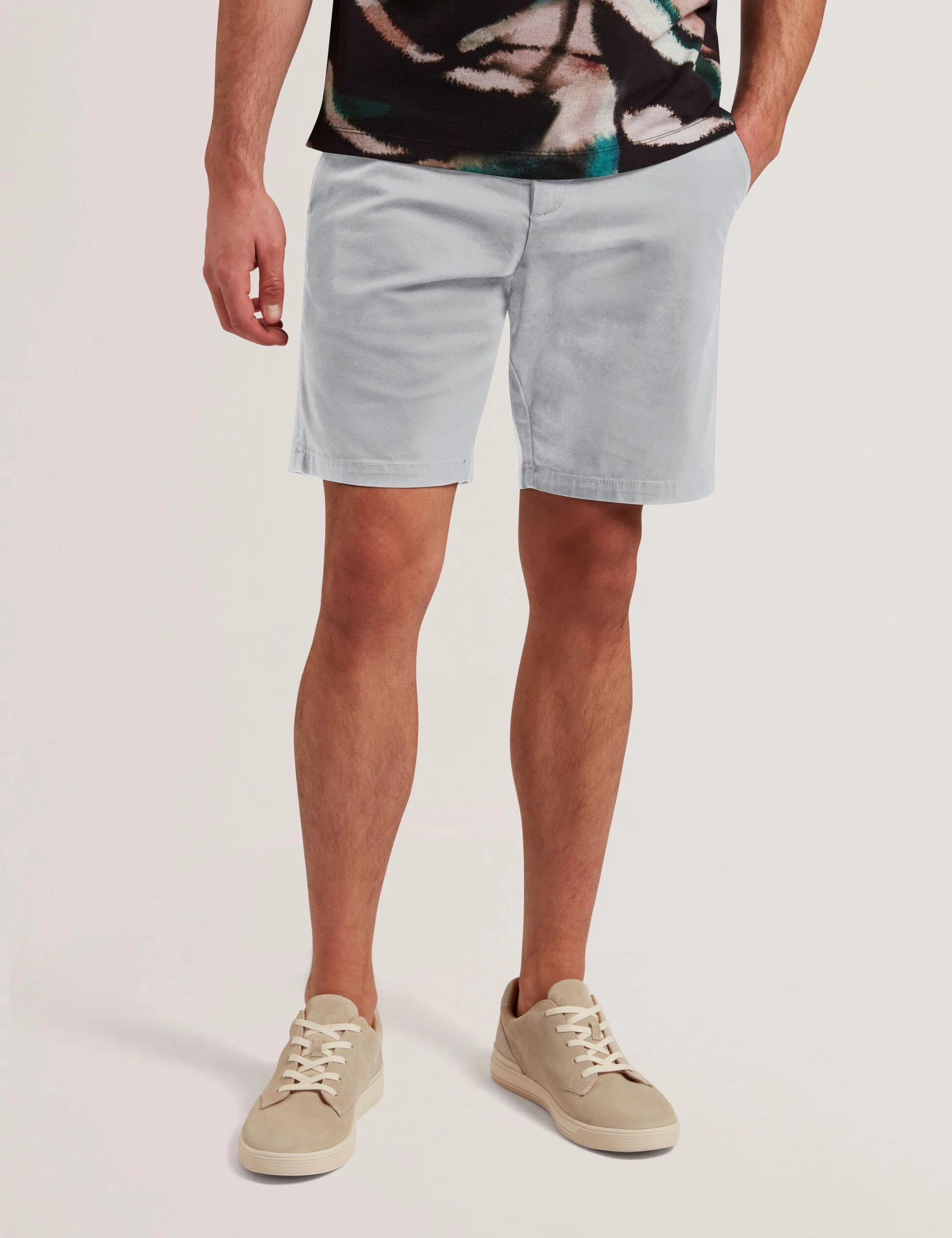 BARNHAM | LIGHT GREY