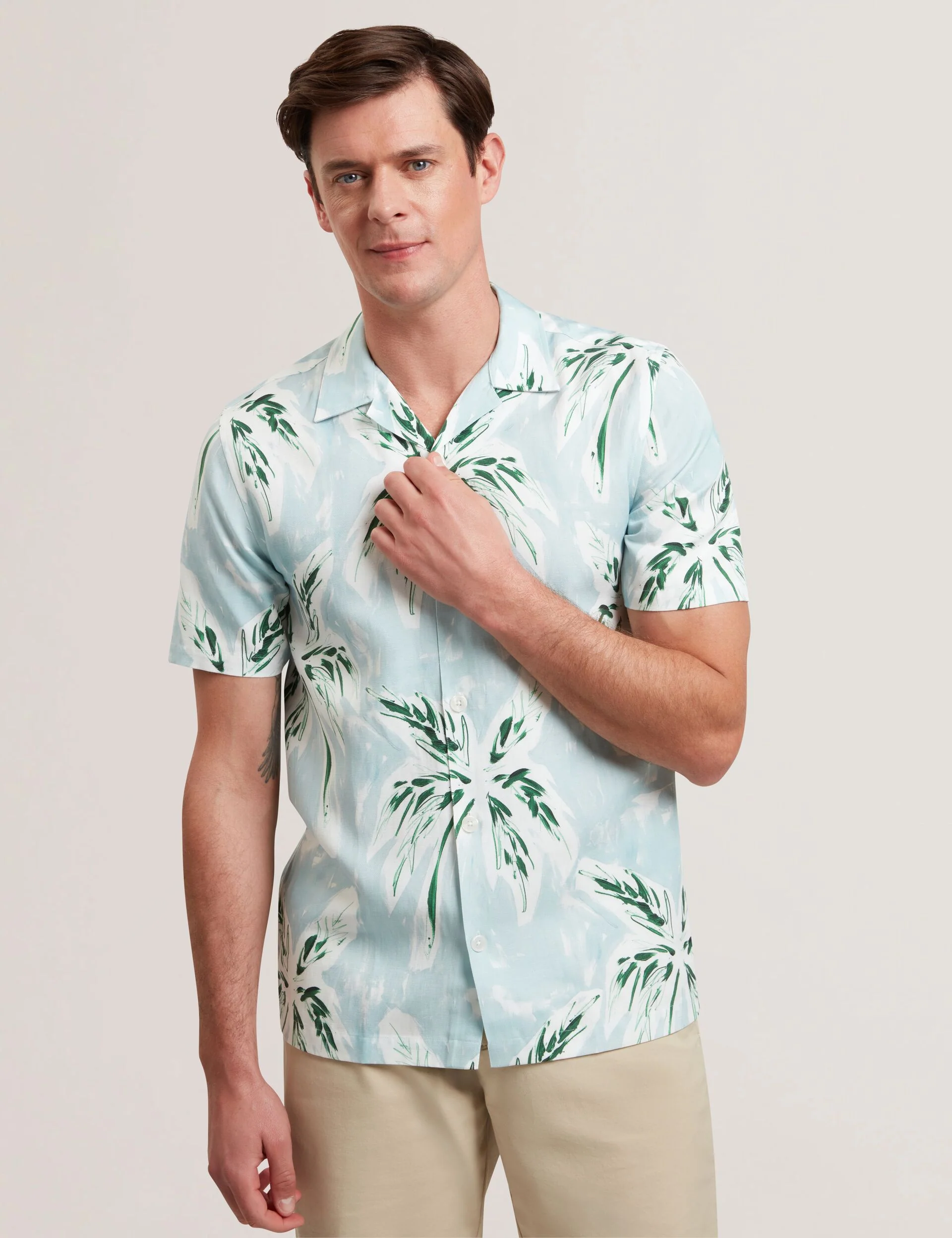 BOCHE | PALE GREEN
