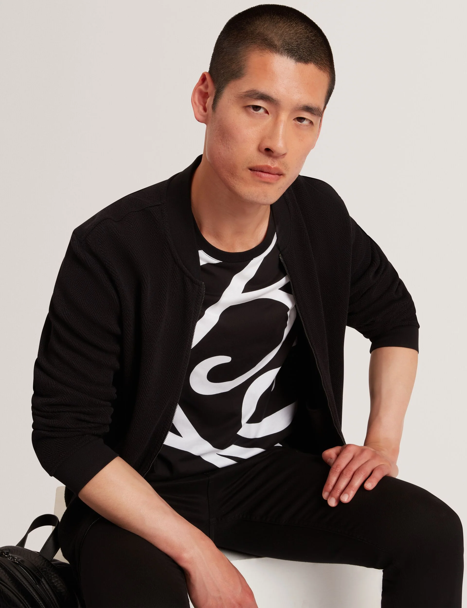 BRANIS | BLACK - Image 2