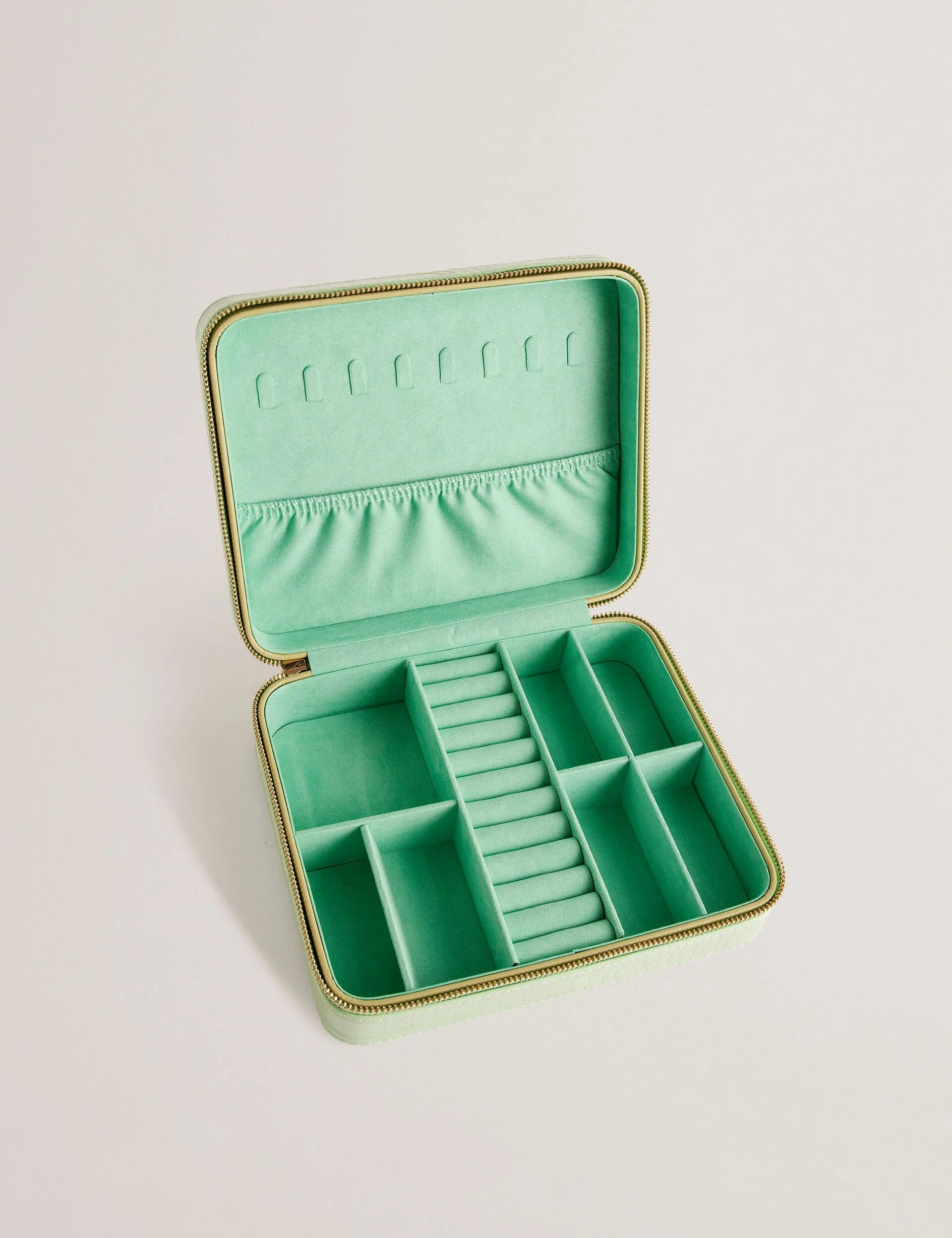 BRENDYY | PALE GREEN - Image 2