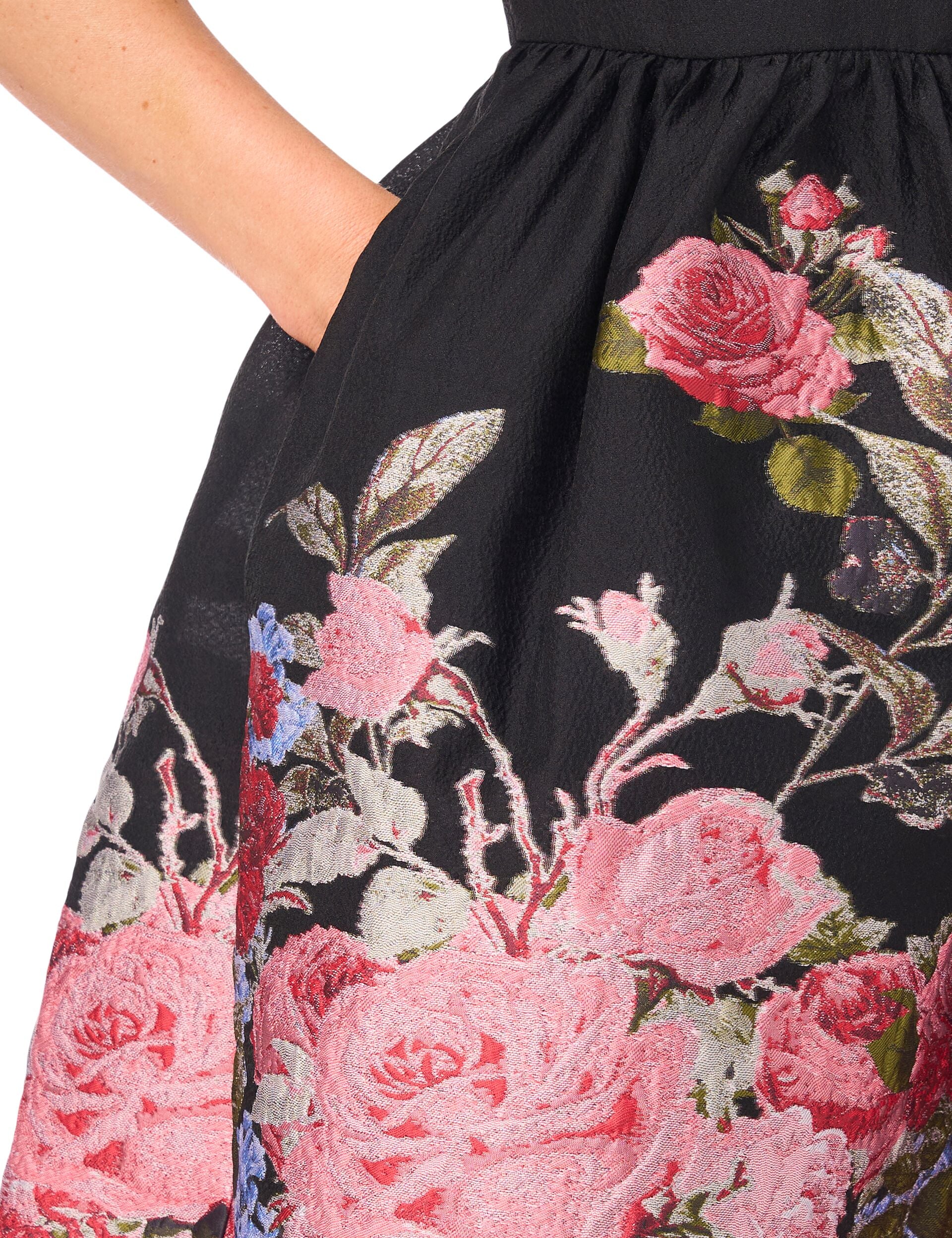BROCINA | BLACK - Image 5