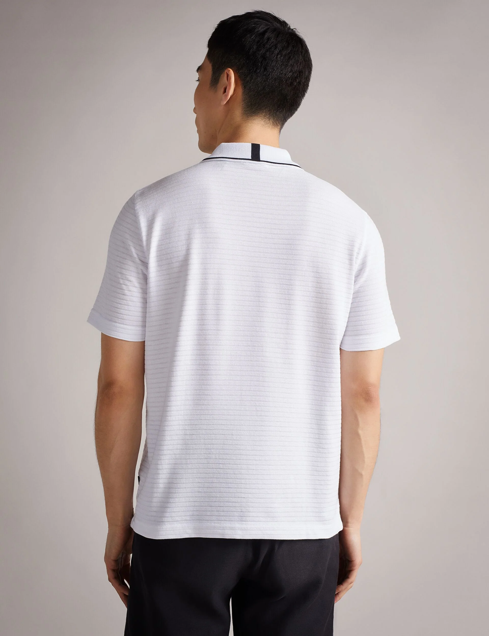 BUER | WHITE - Image 4