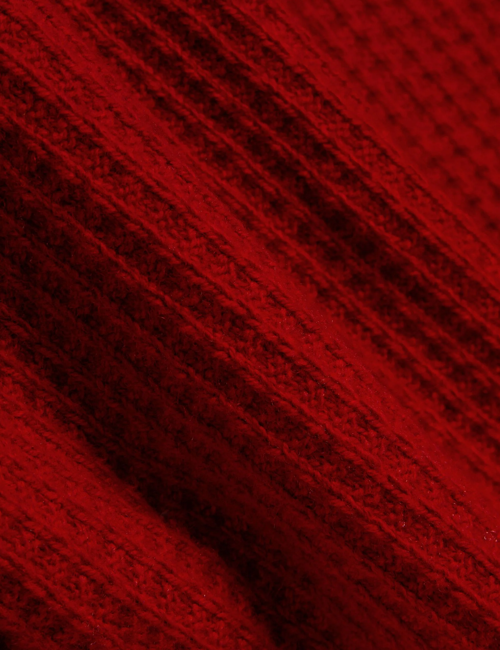CAELUM | RED - Image 3