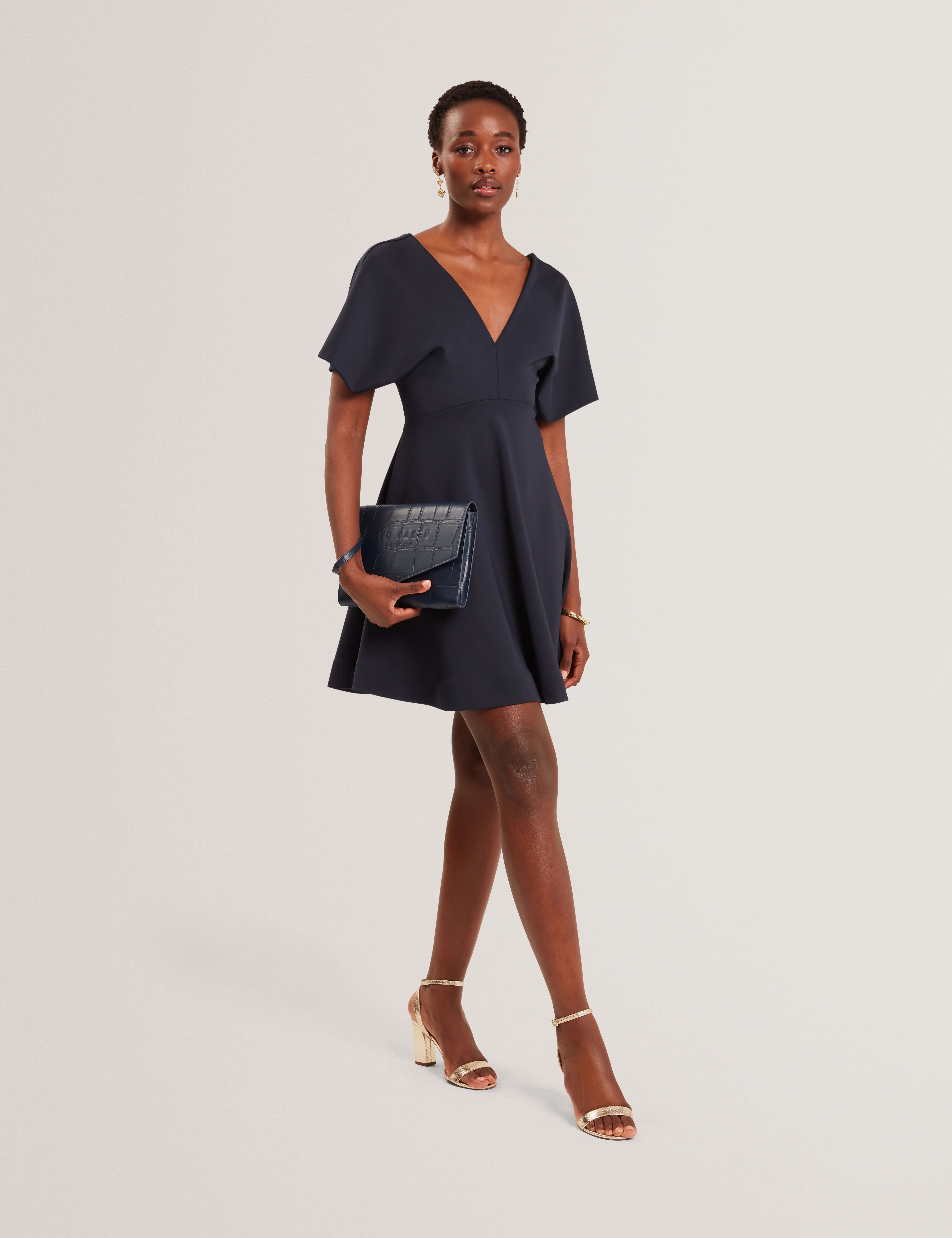 CATLNN | NAVY - Image 3