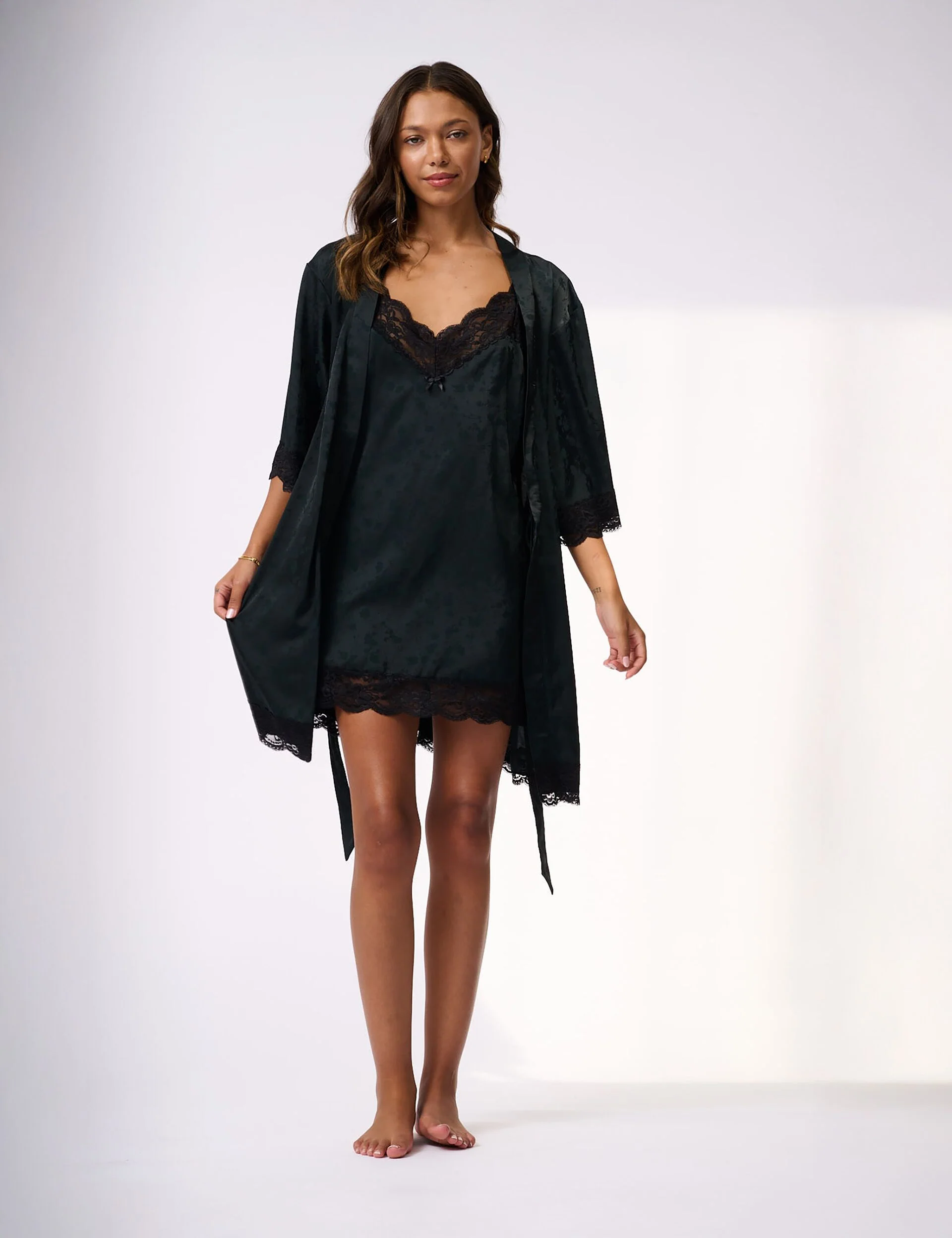 CLARA | JET-BLACK - Image 4