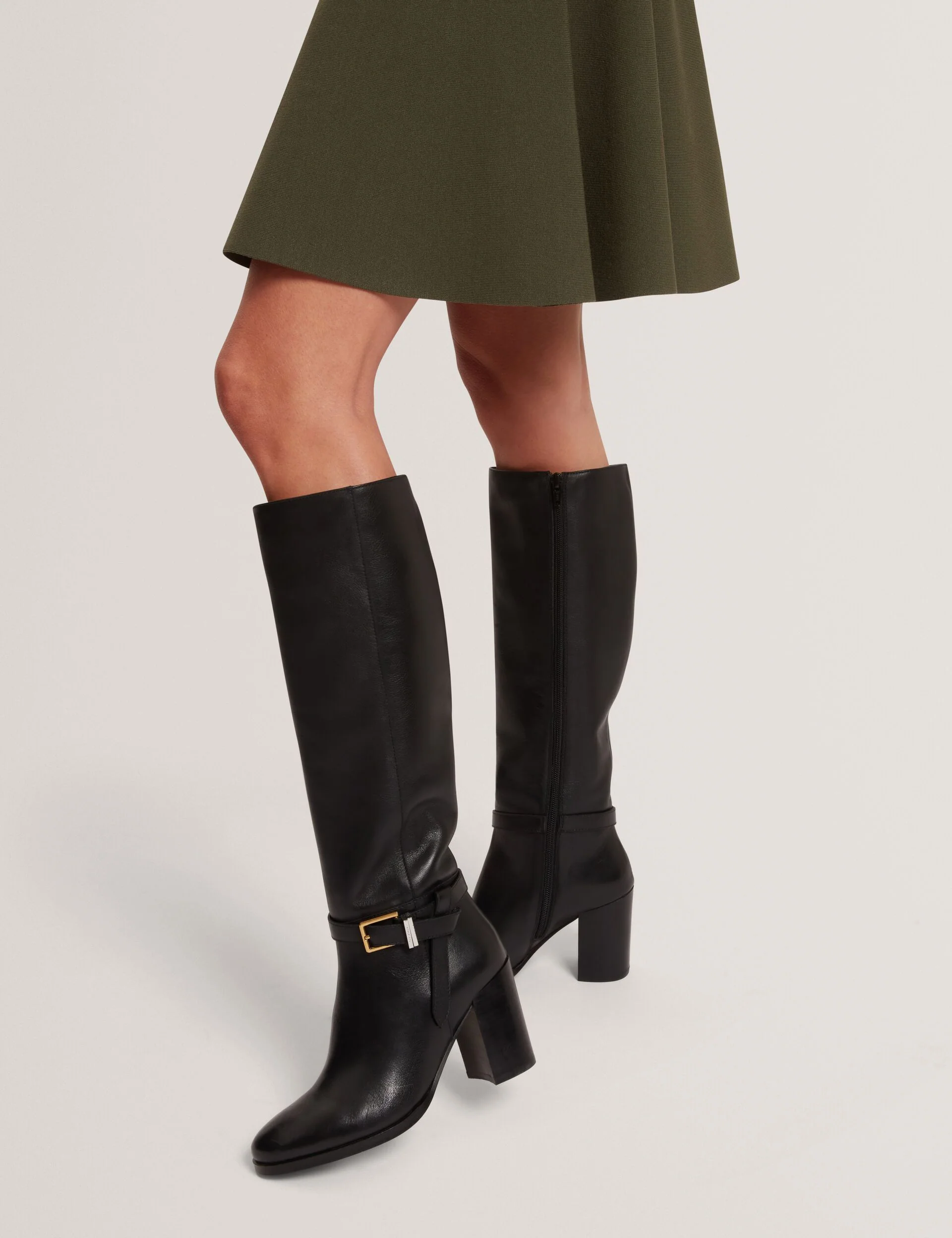 CLOELLA | BLACK - Image 2
