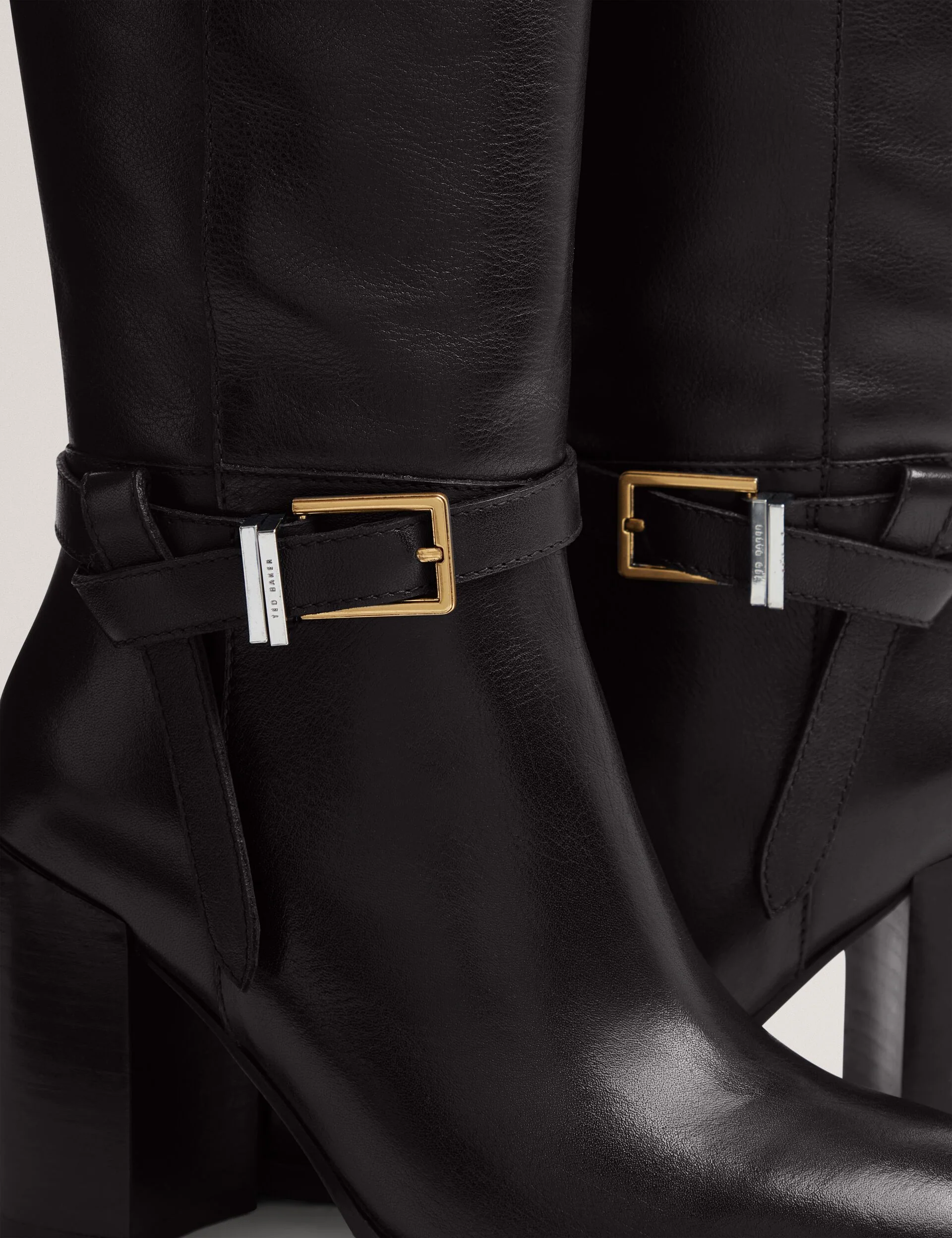 CLOELLA | BLACK - Image 3