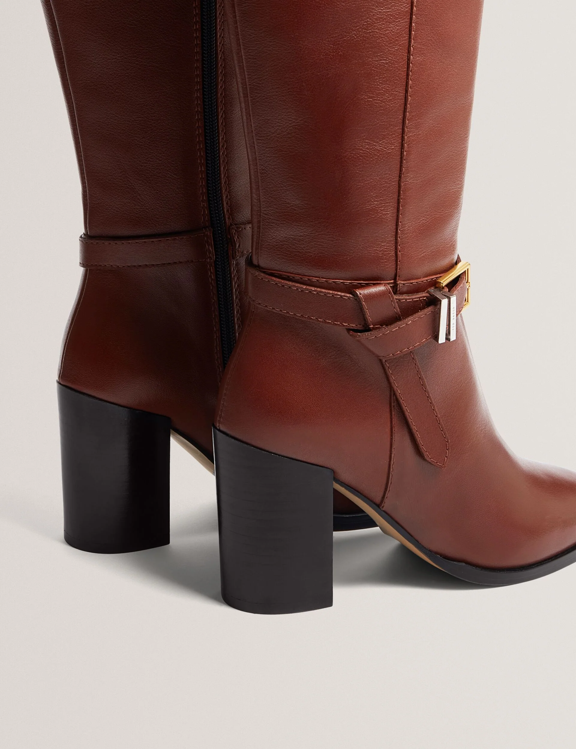 CLOELLA | TAN - Image 4