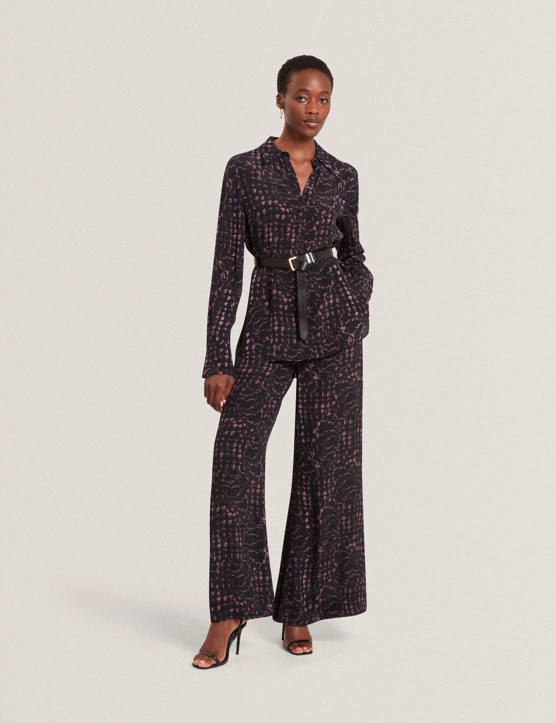 COBALA | BLACK - Image 2
