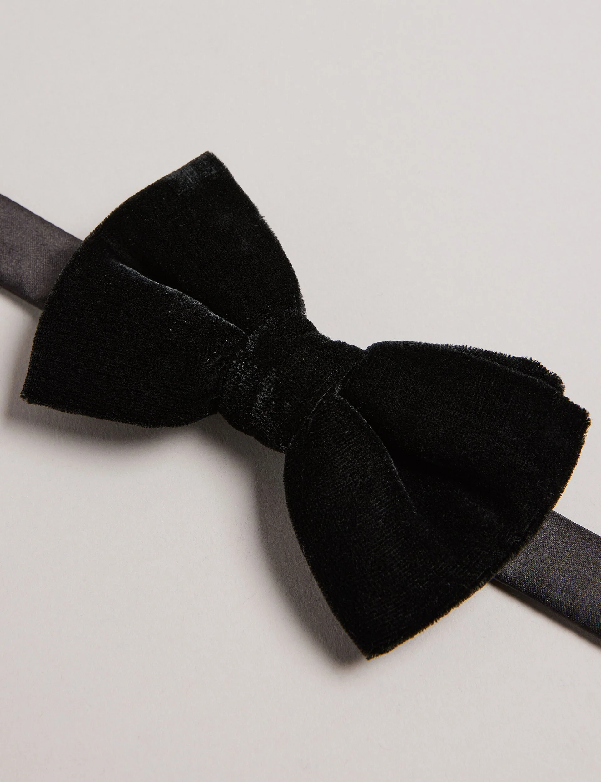 CONNERI | BLACK - Image 2