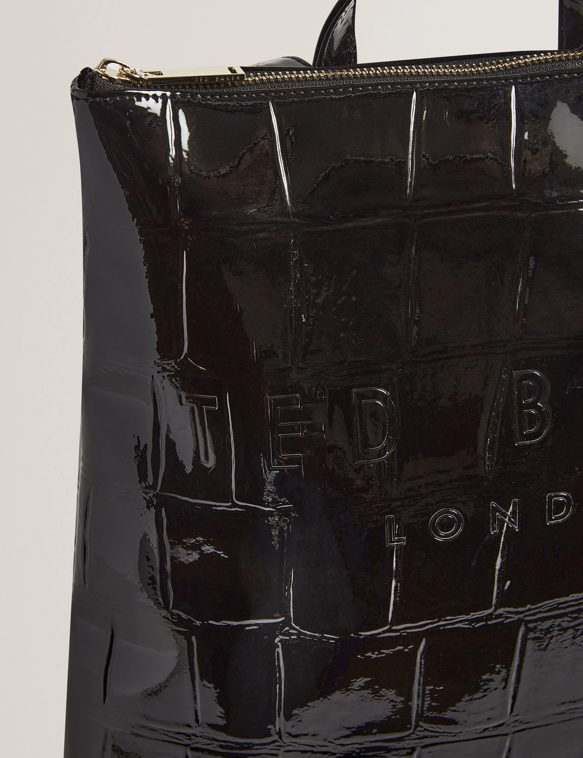 CROCLEE | BLACK - Image 2