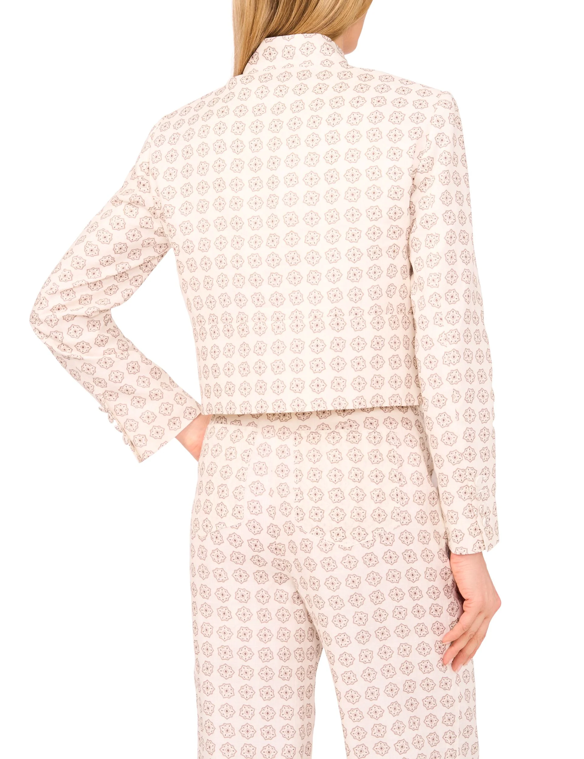 CROPPED STRUCTURED POCKET DETAIL JACKET | IVORY - Image 3