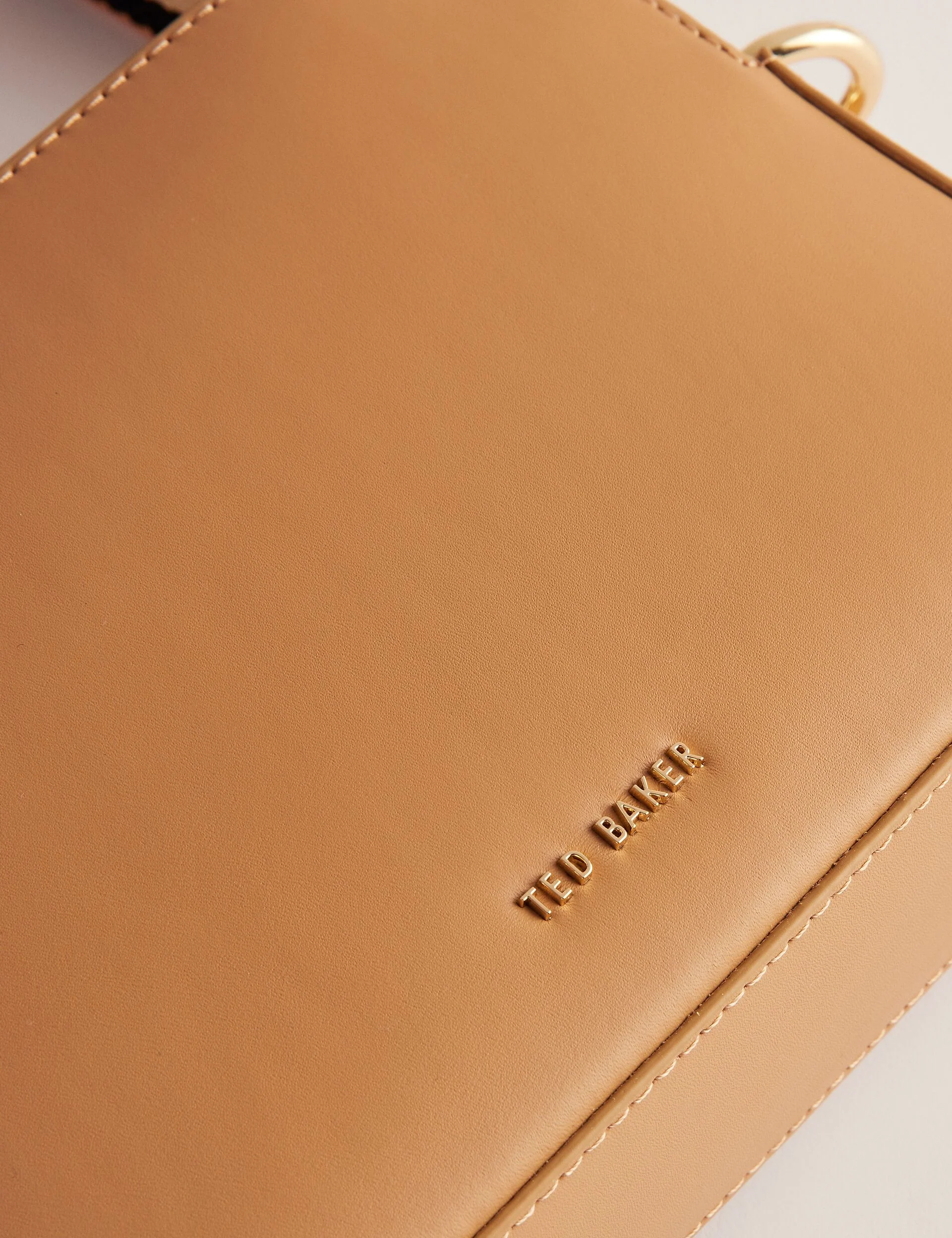 DARCELO | TAUPE - Image 3