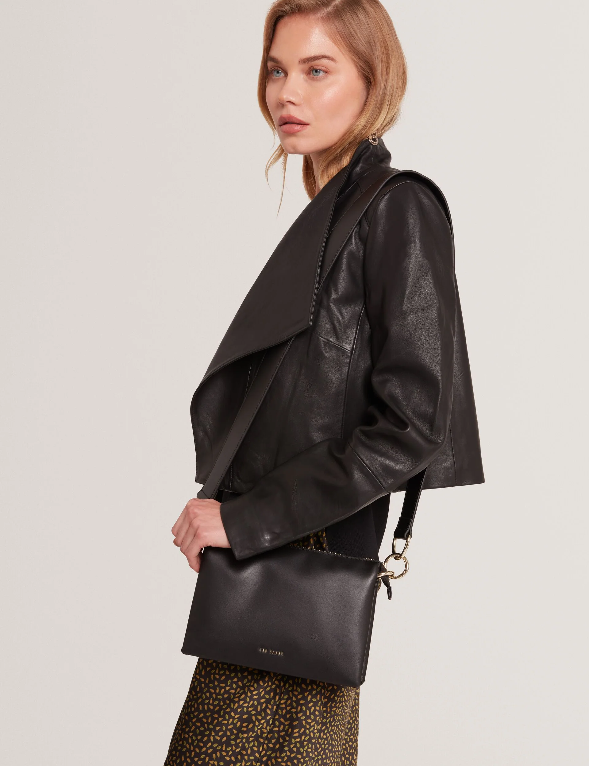 DARCEYY | JET BLACK - Image 2
