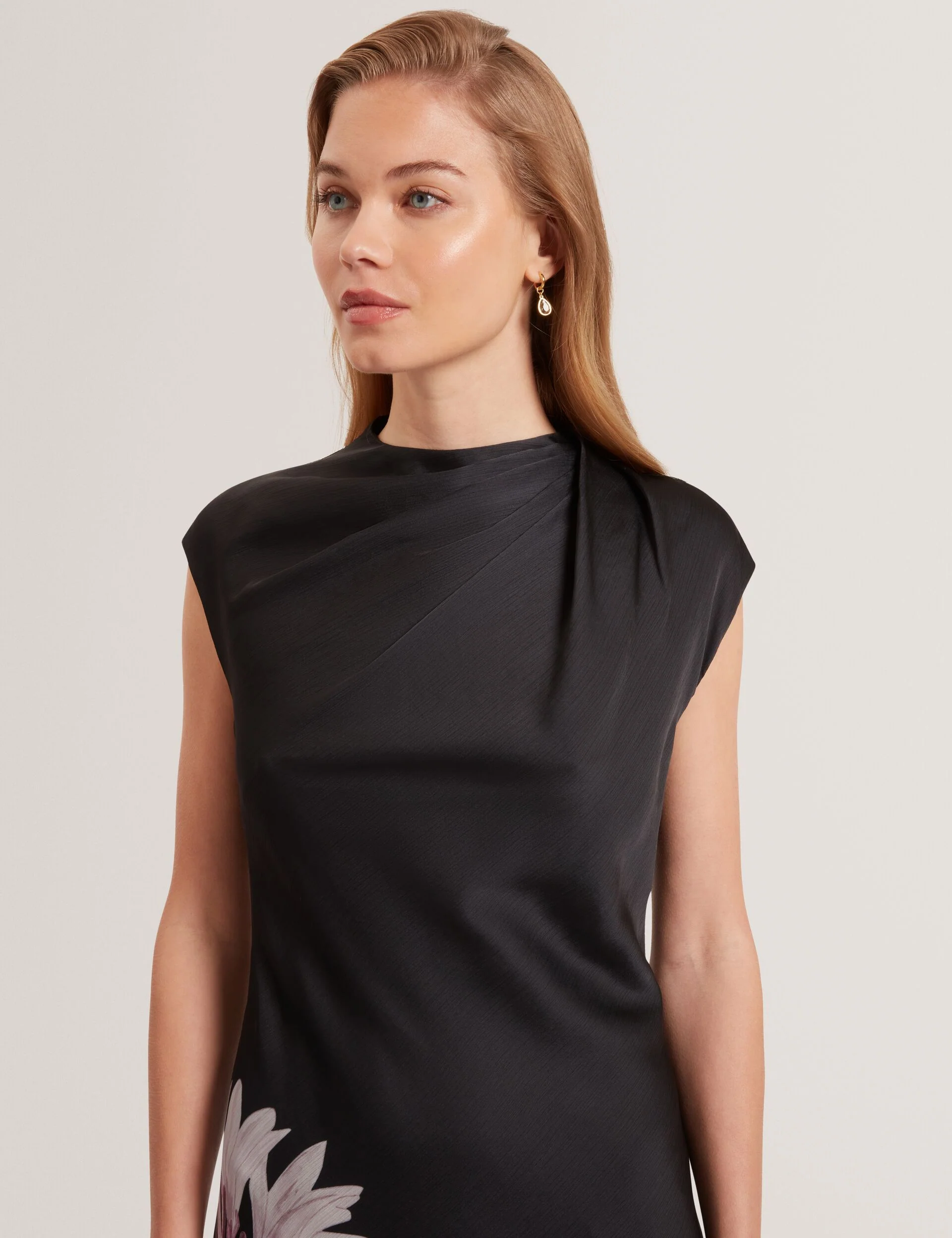 DEMITA | BLACK - Image 4