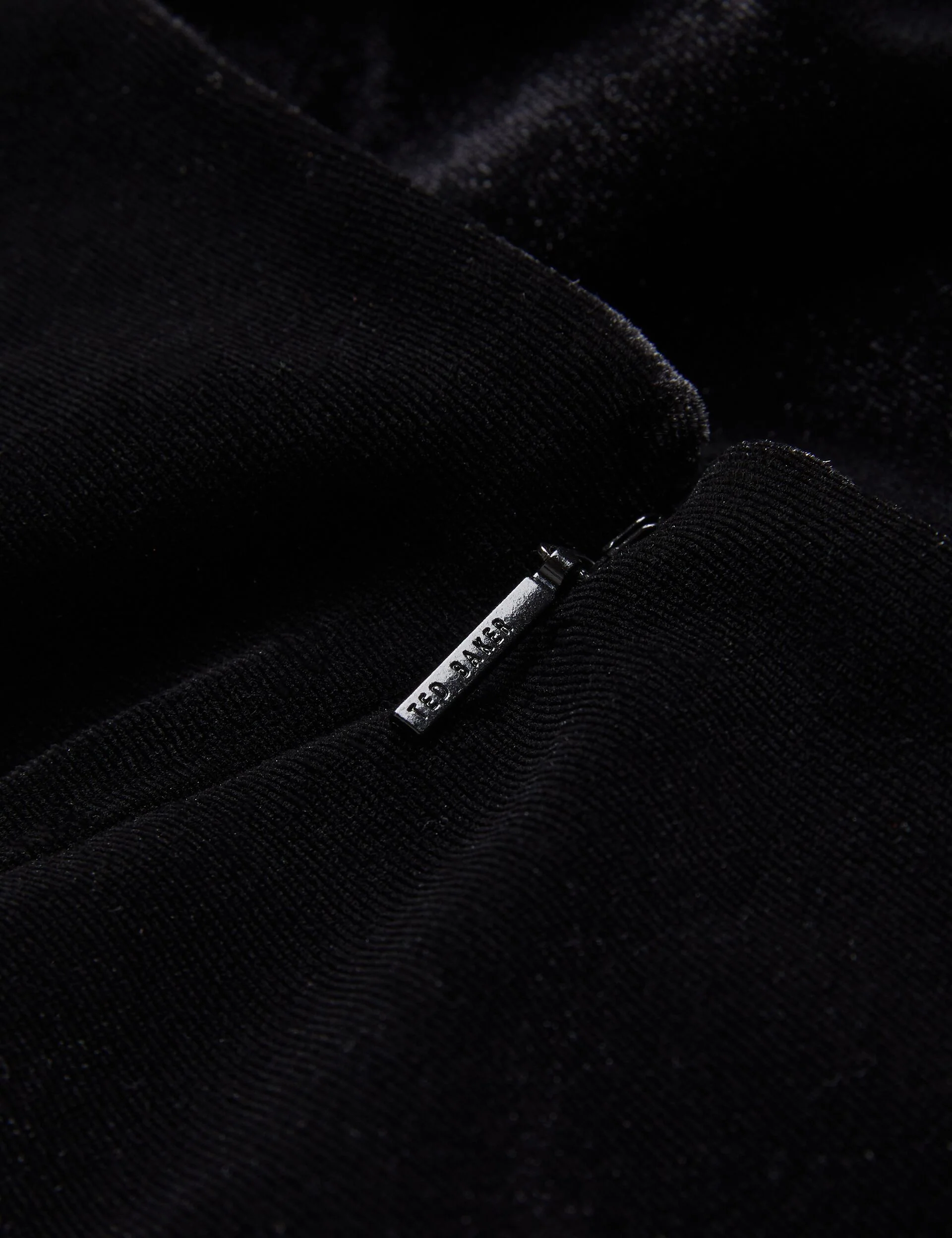 DURVLA | BLACK - Image 3
