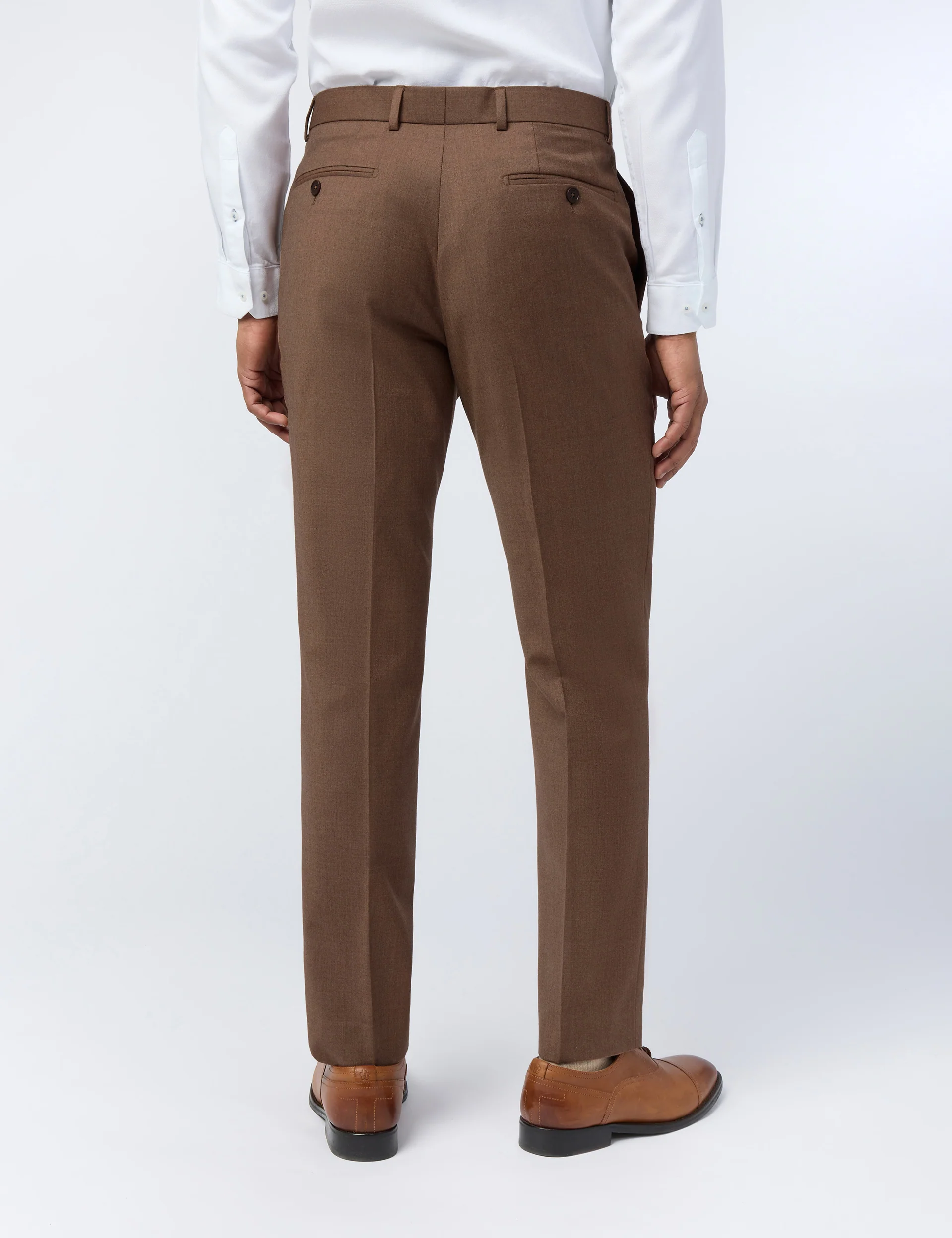 ELIOTT | BROWN - Image 2