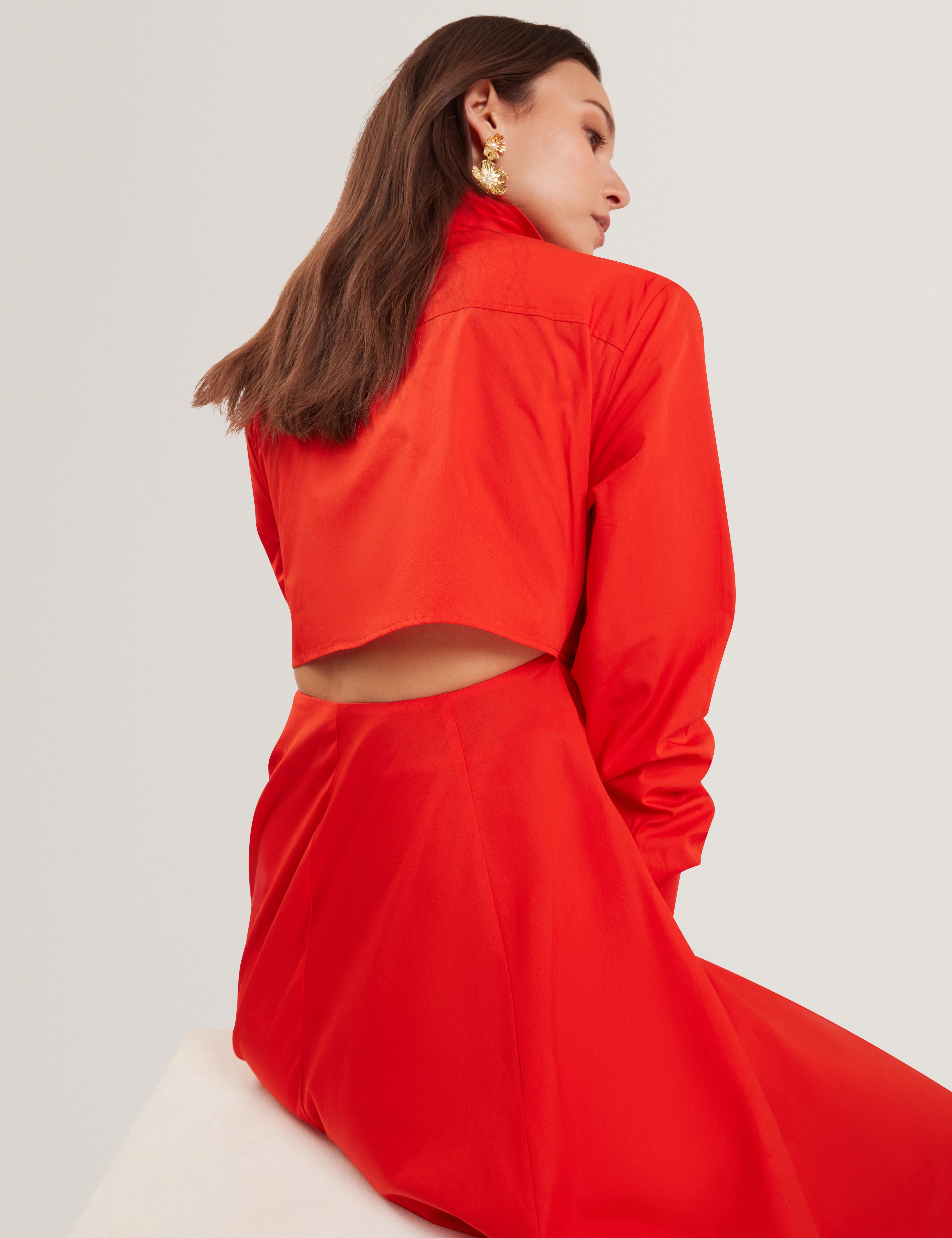 ELLISIA | RED - Image 2