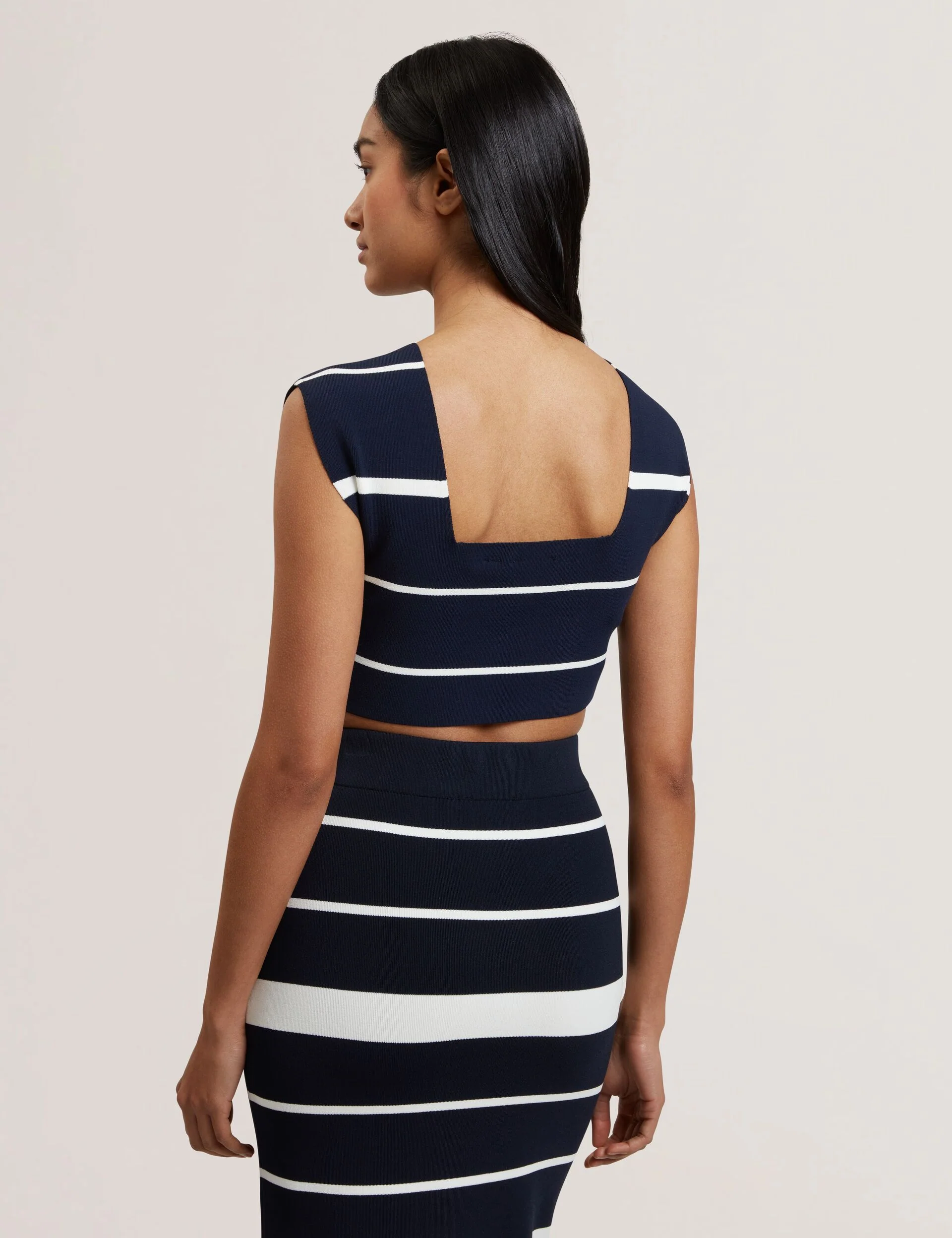 ELLLE | NAVY - Image 5