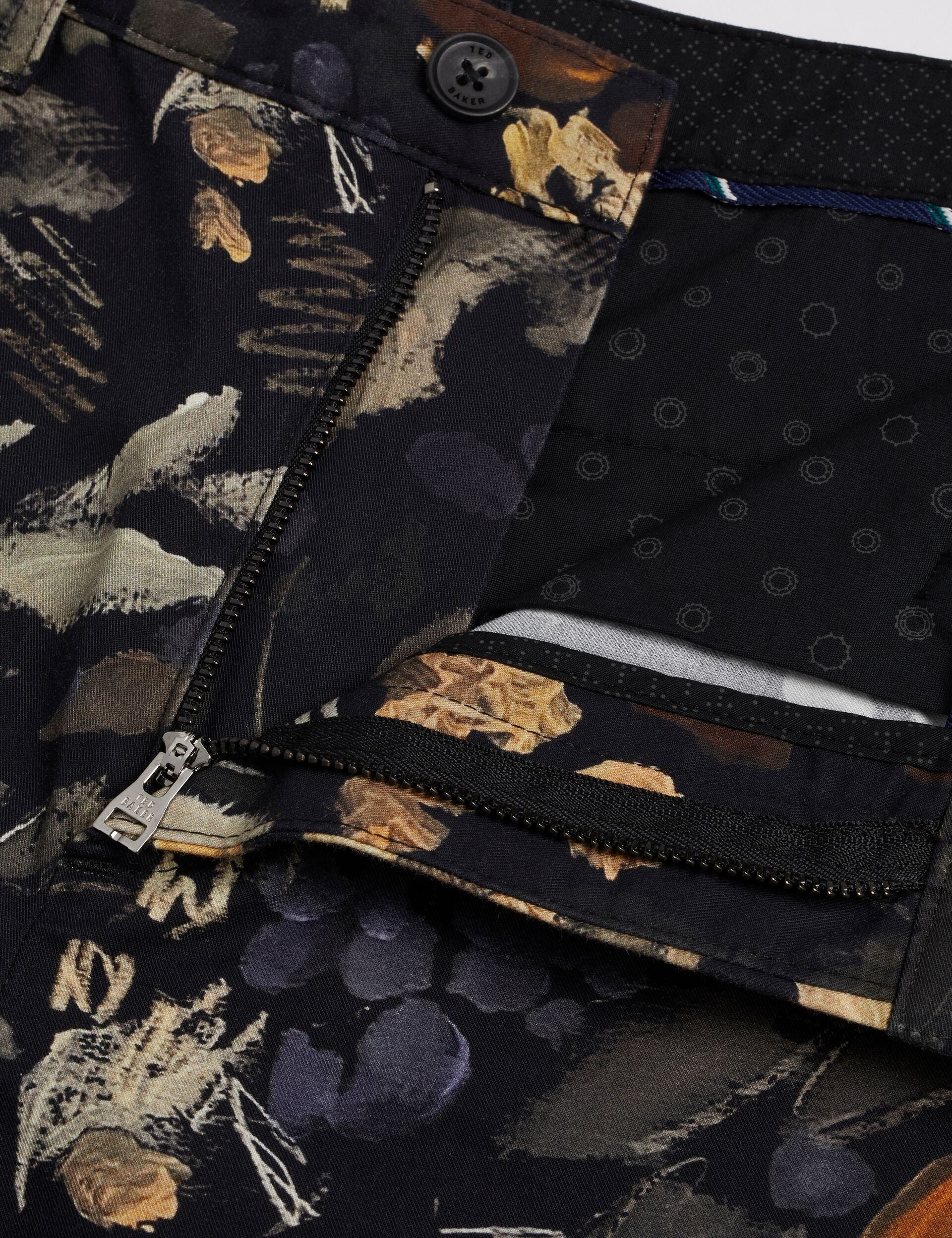 EMILIOS | BLACK - Image 6