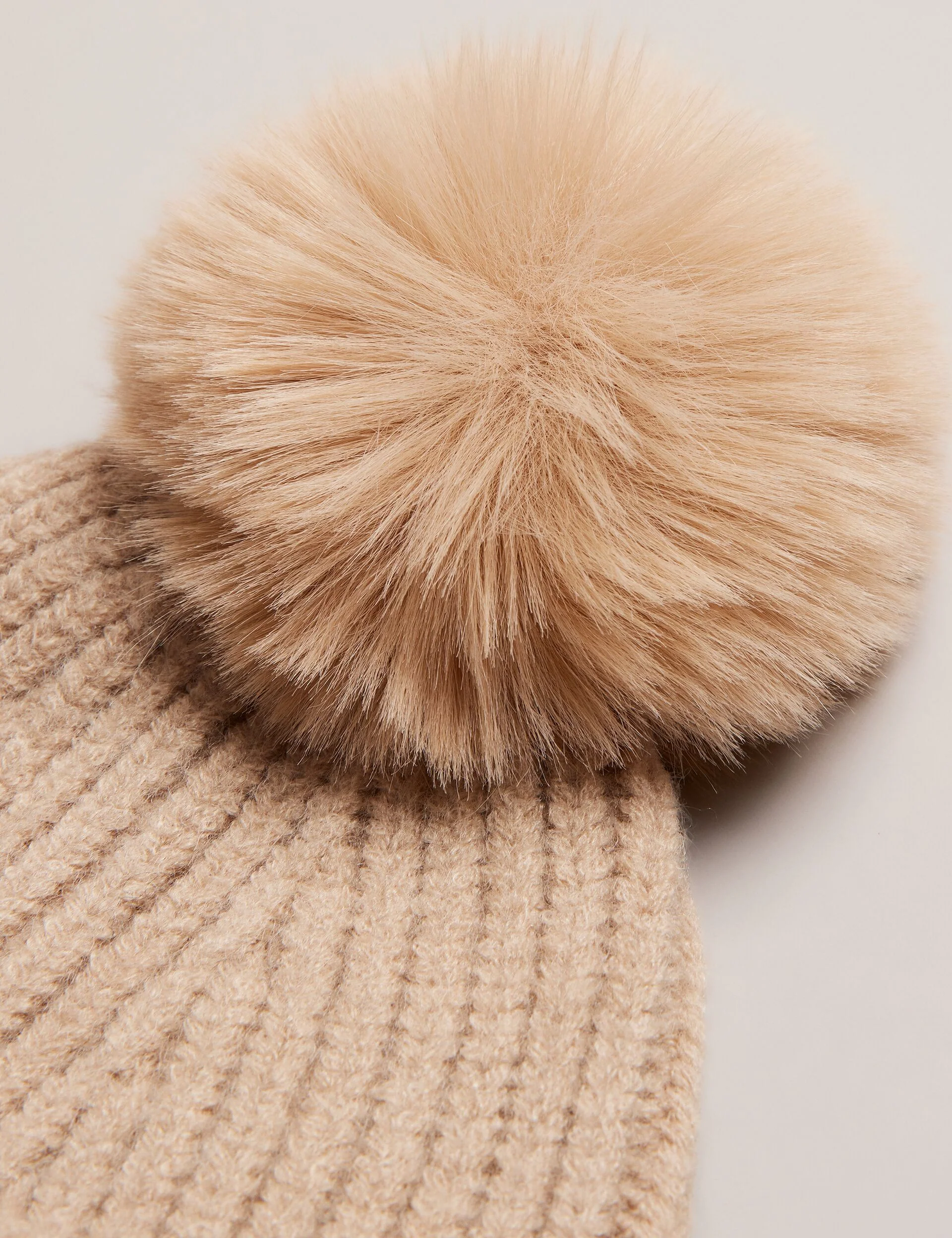 EMILYYS | CAMEL - Image 3