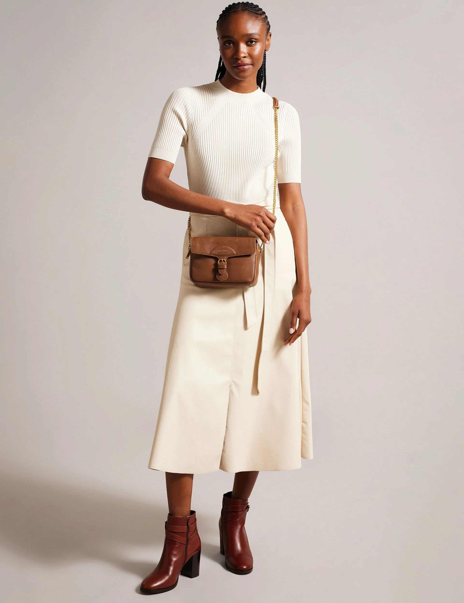 ESINIA | BROWN - Image 5