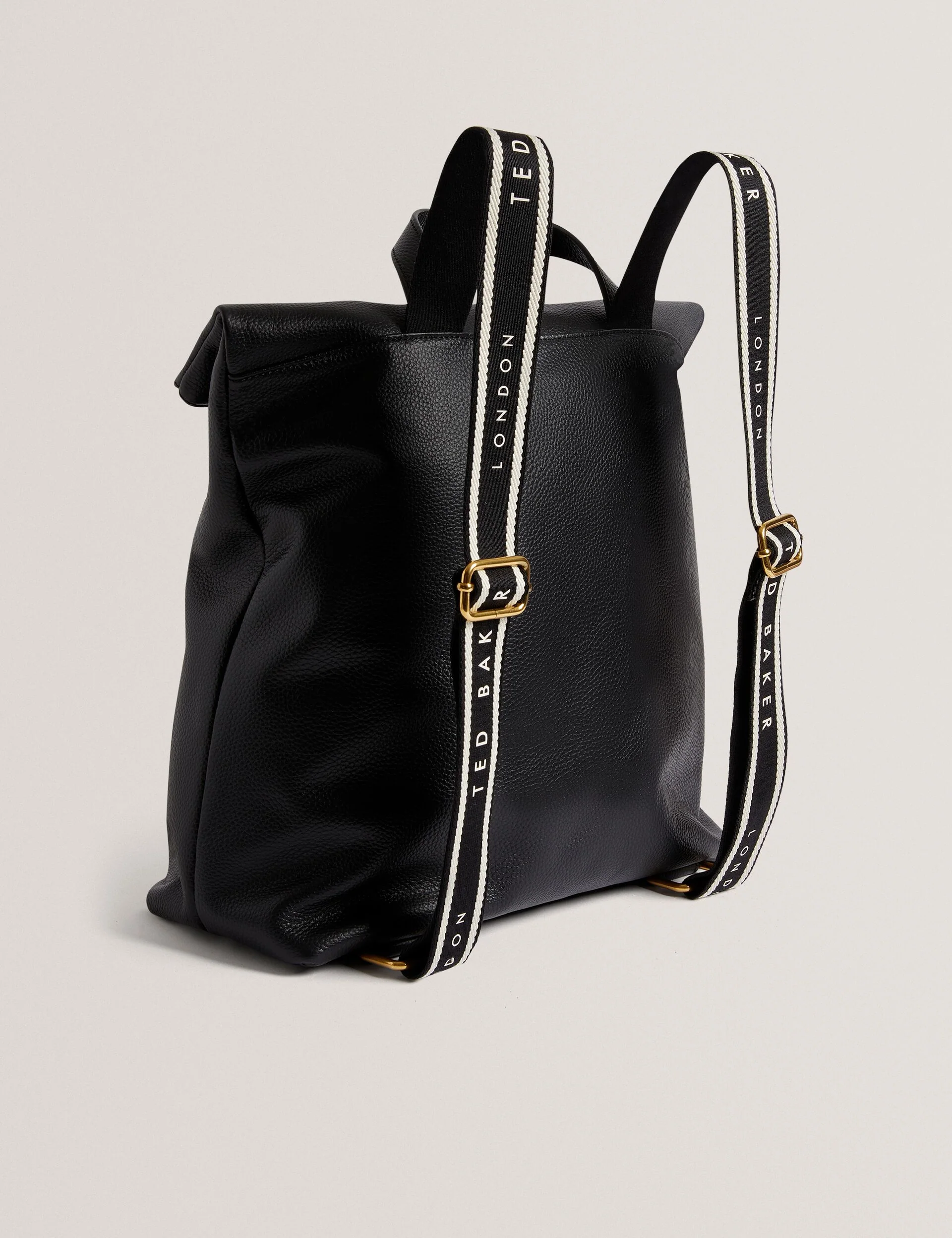ESSAYA | BLACK - Image 4