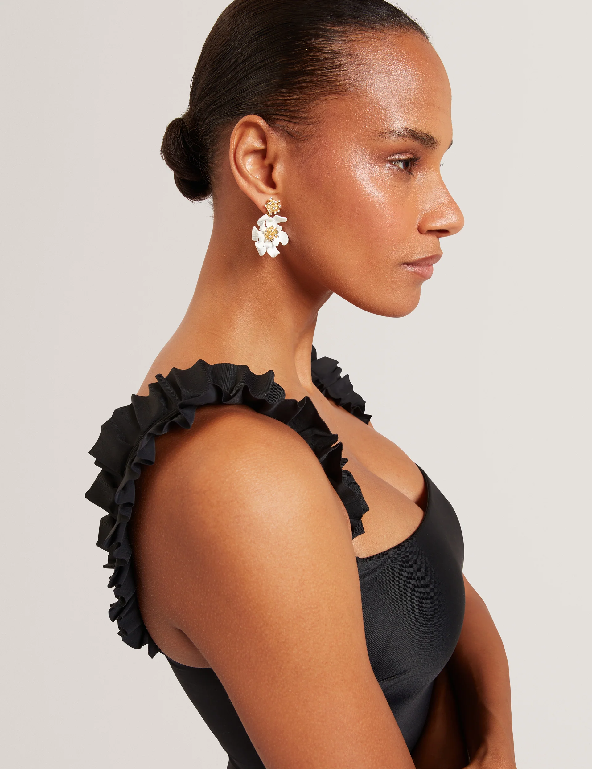EVEEIA | BLACK - Image 3