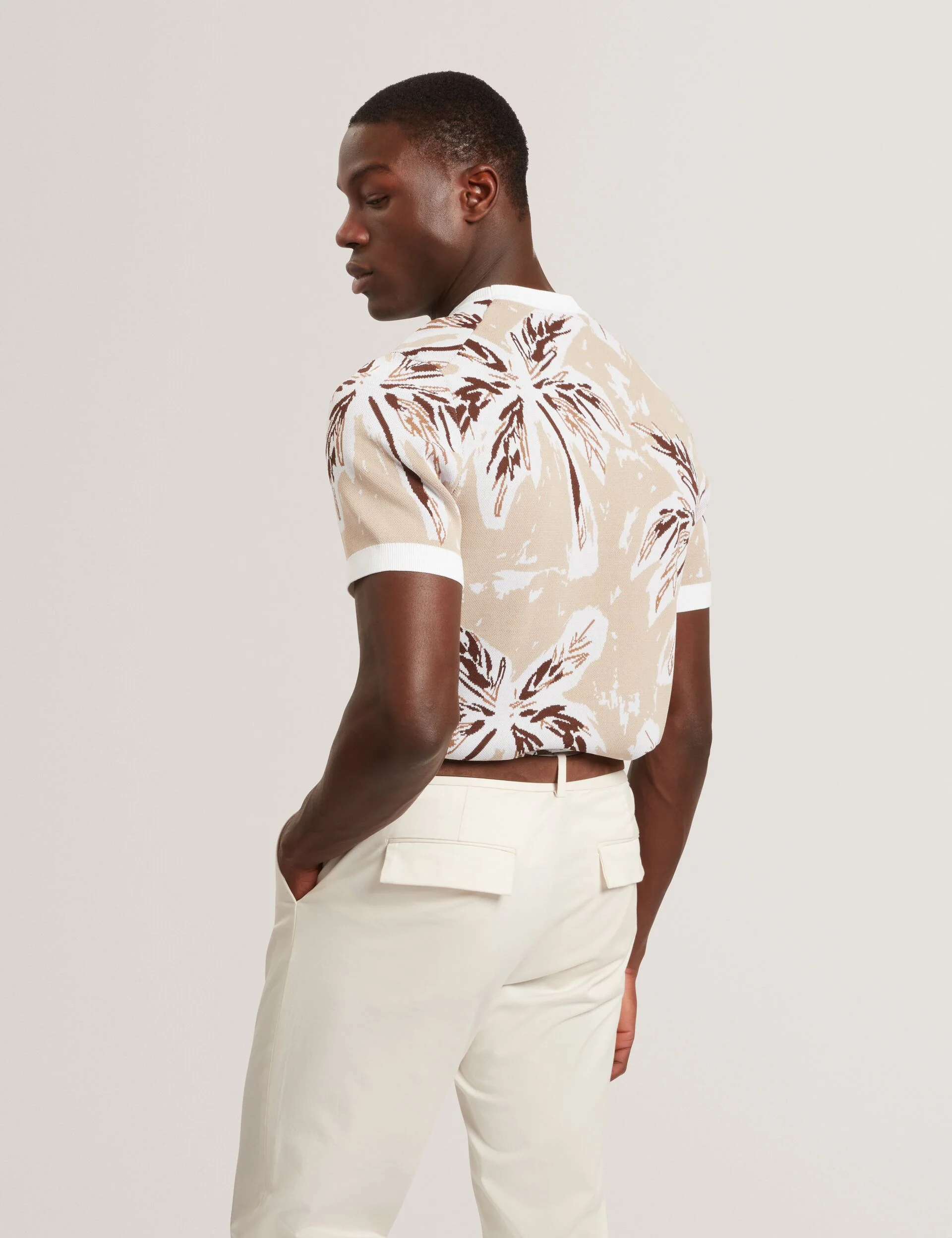 EZRRA | TAUPE - Image 3